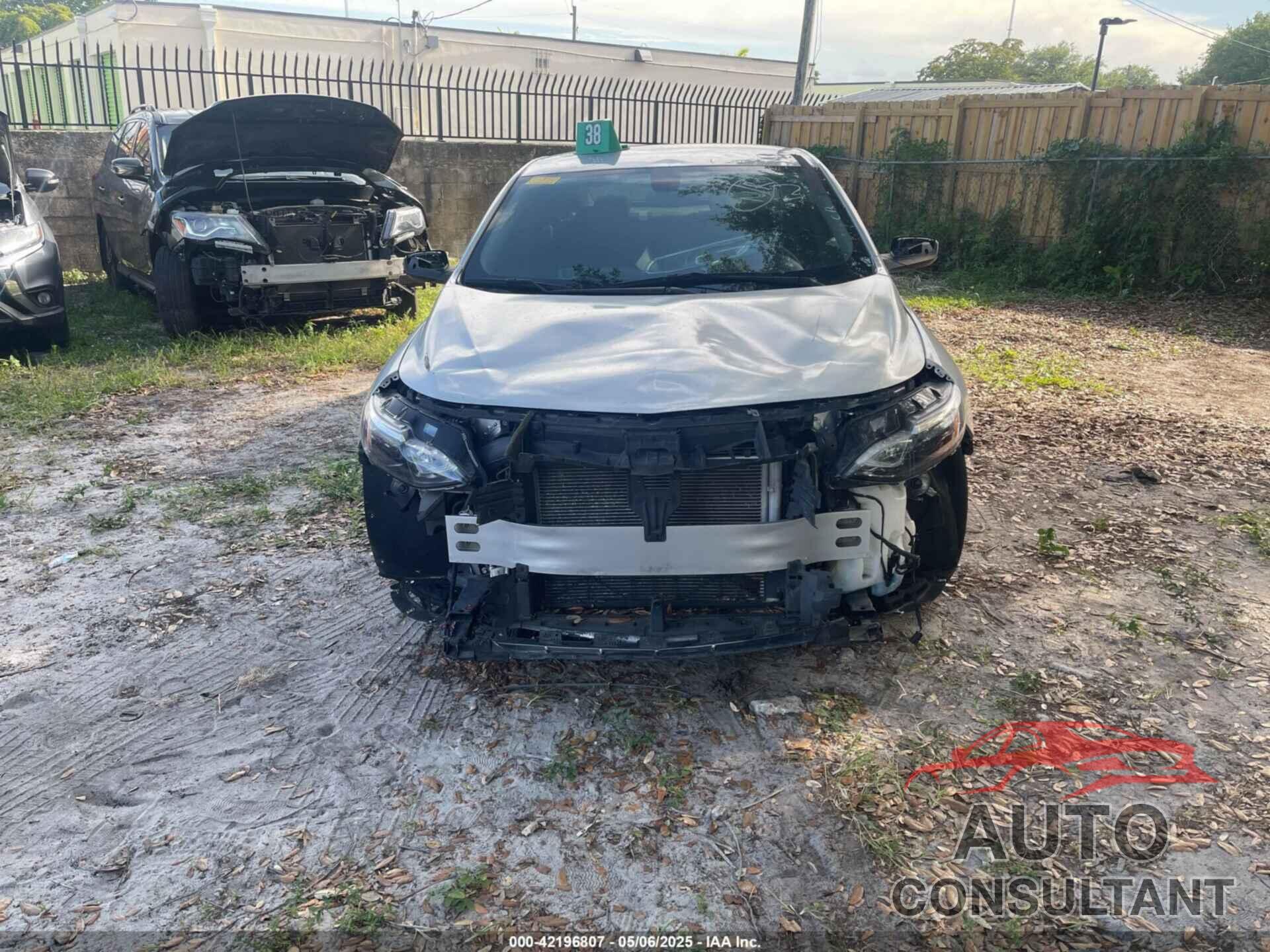 CHEVROLET MALIBU 2021 - 1G1ZD5ST5MF062652