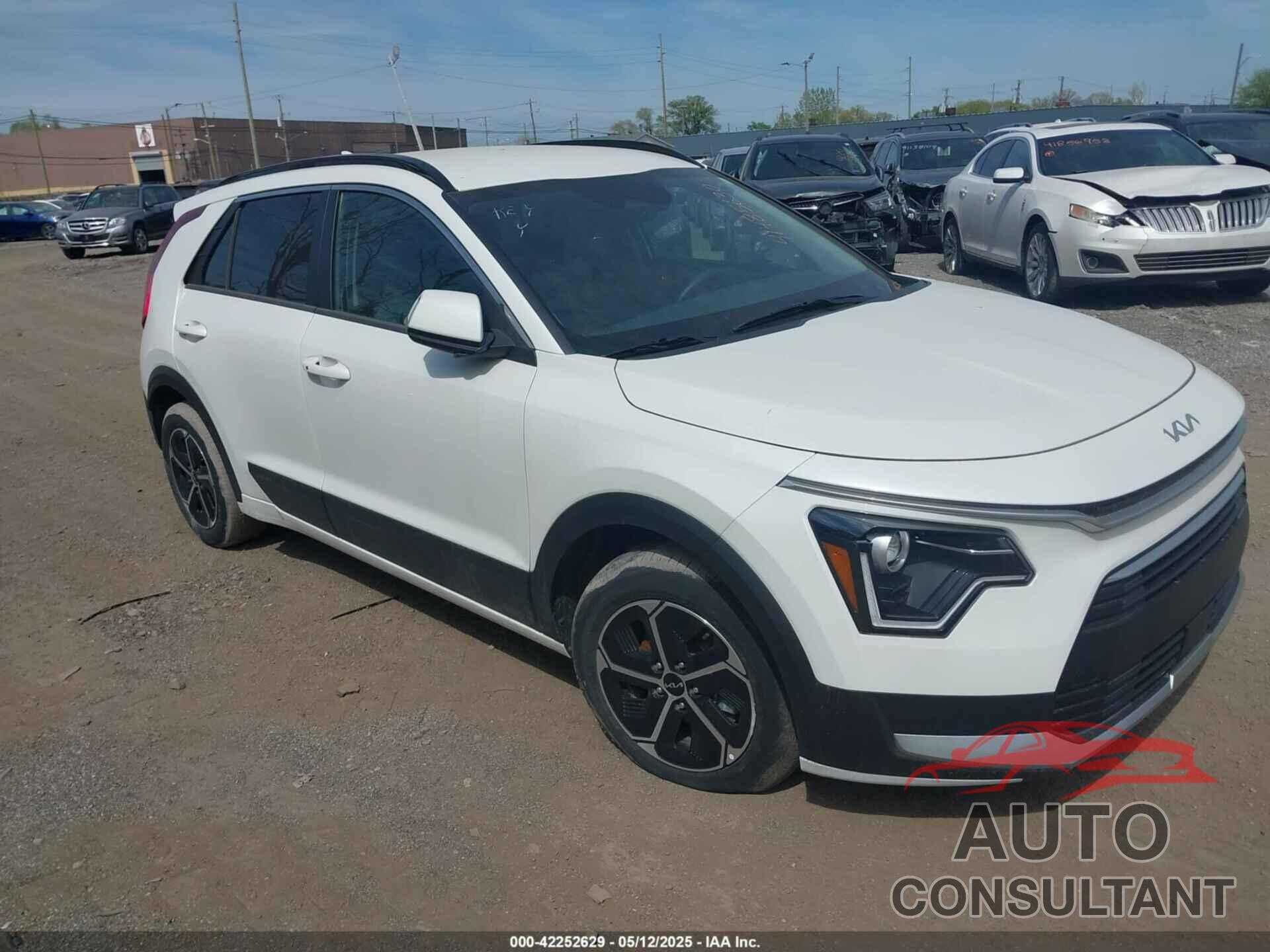 KIA NIRO 2023 - KNDCR3LE2P5057793