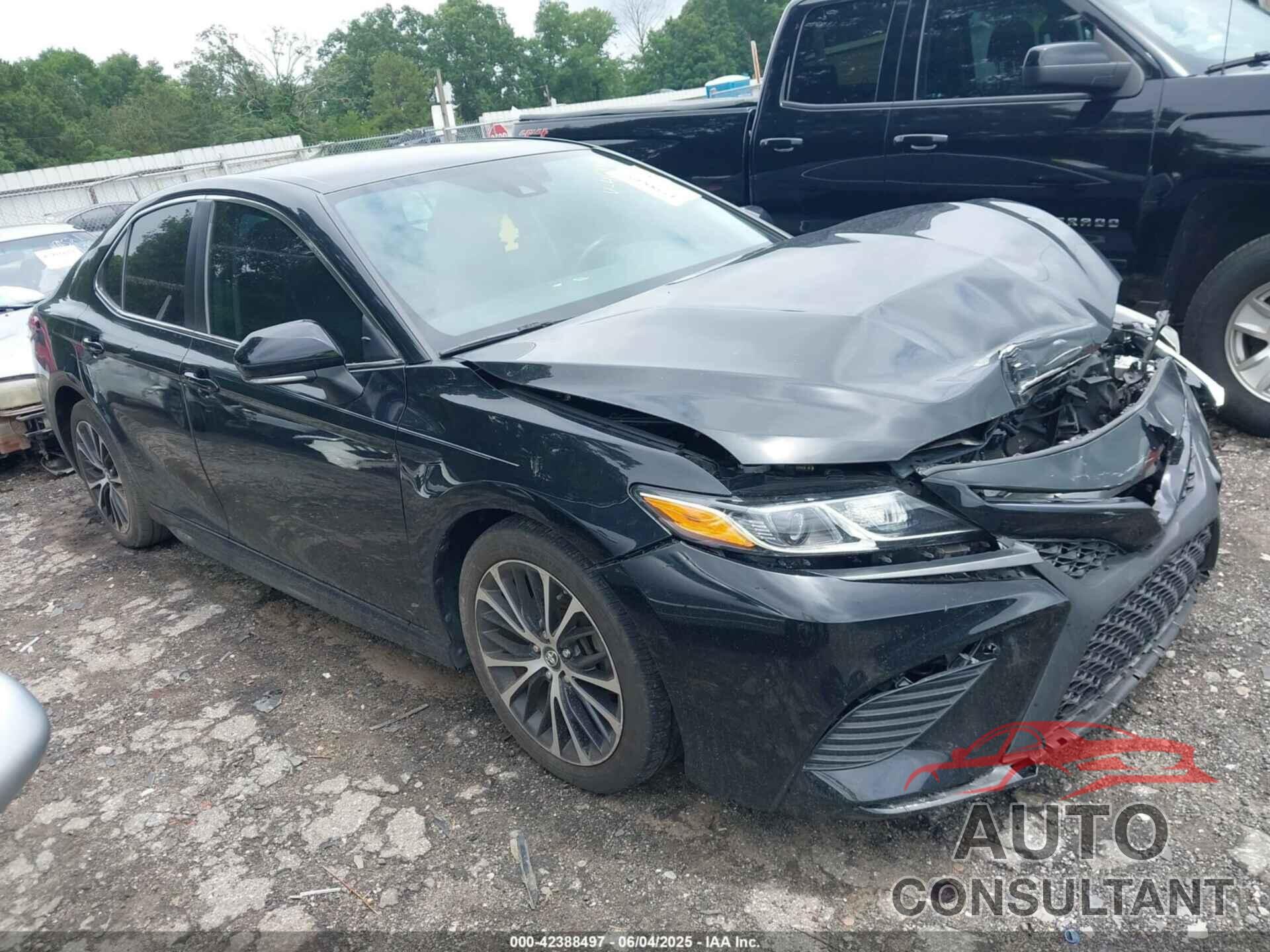 TOYOTA CAMRY 2019 - 4T1B11HK1KU784679