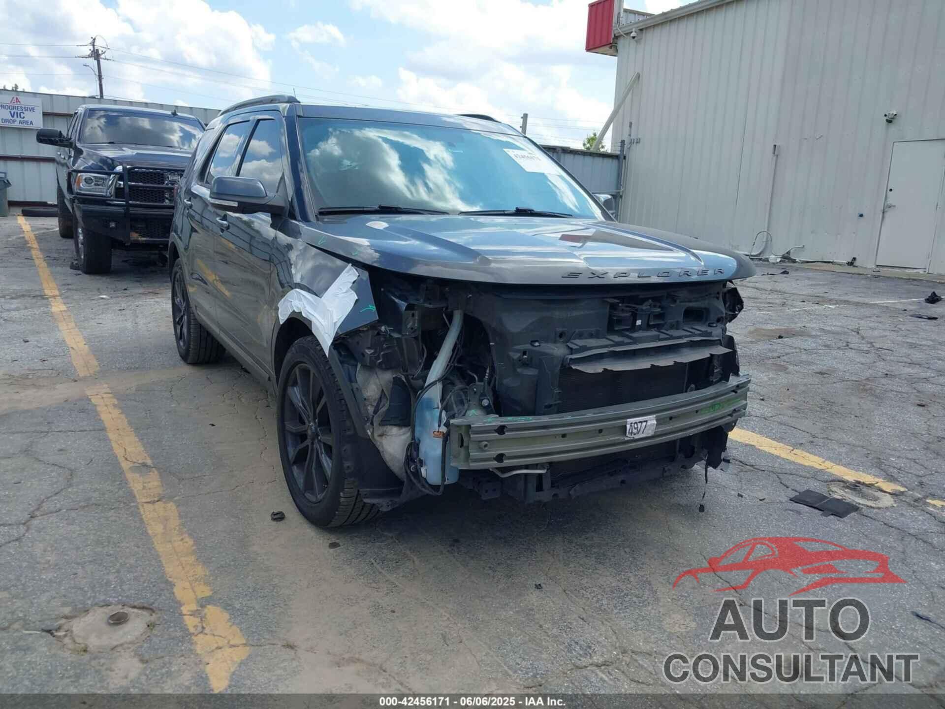 FORD EXPLORER 2018 - 1FM5K7D83JGC51303