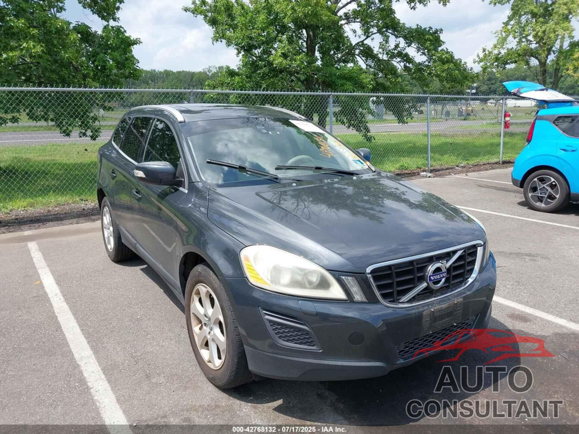 VOLVO XC60 2013 - YV4952DL3D2444988