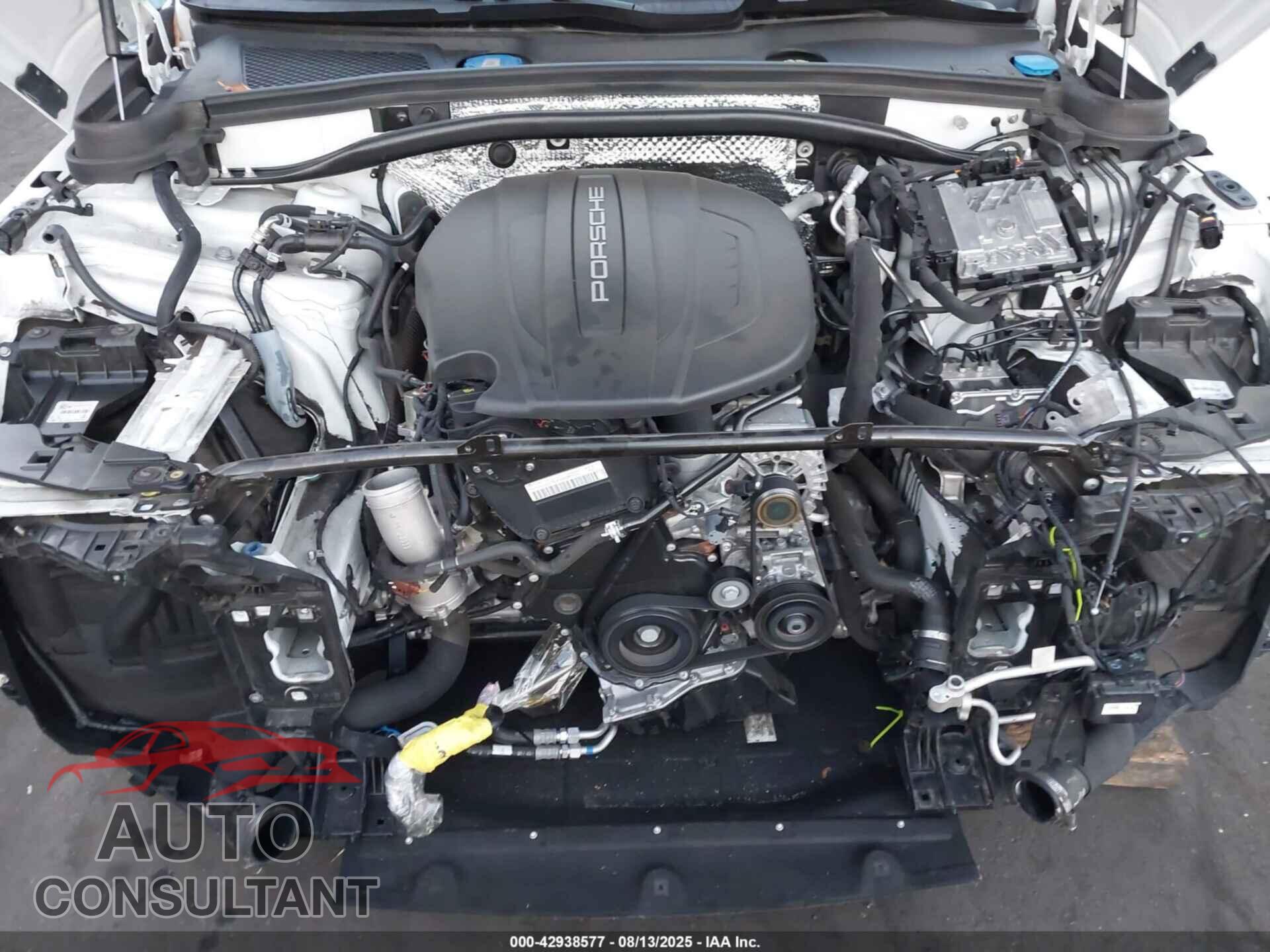 PORSCHE MACAN 2019 - WP1AA2A59KLB00752