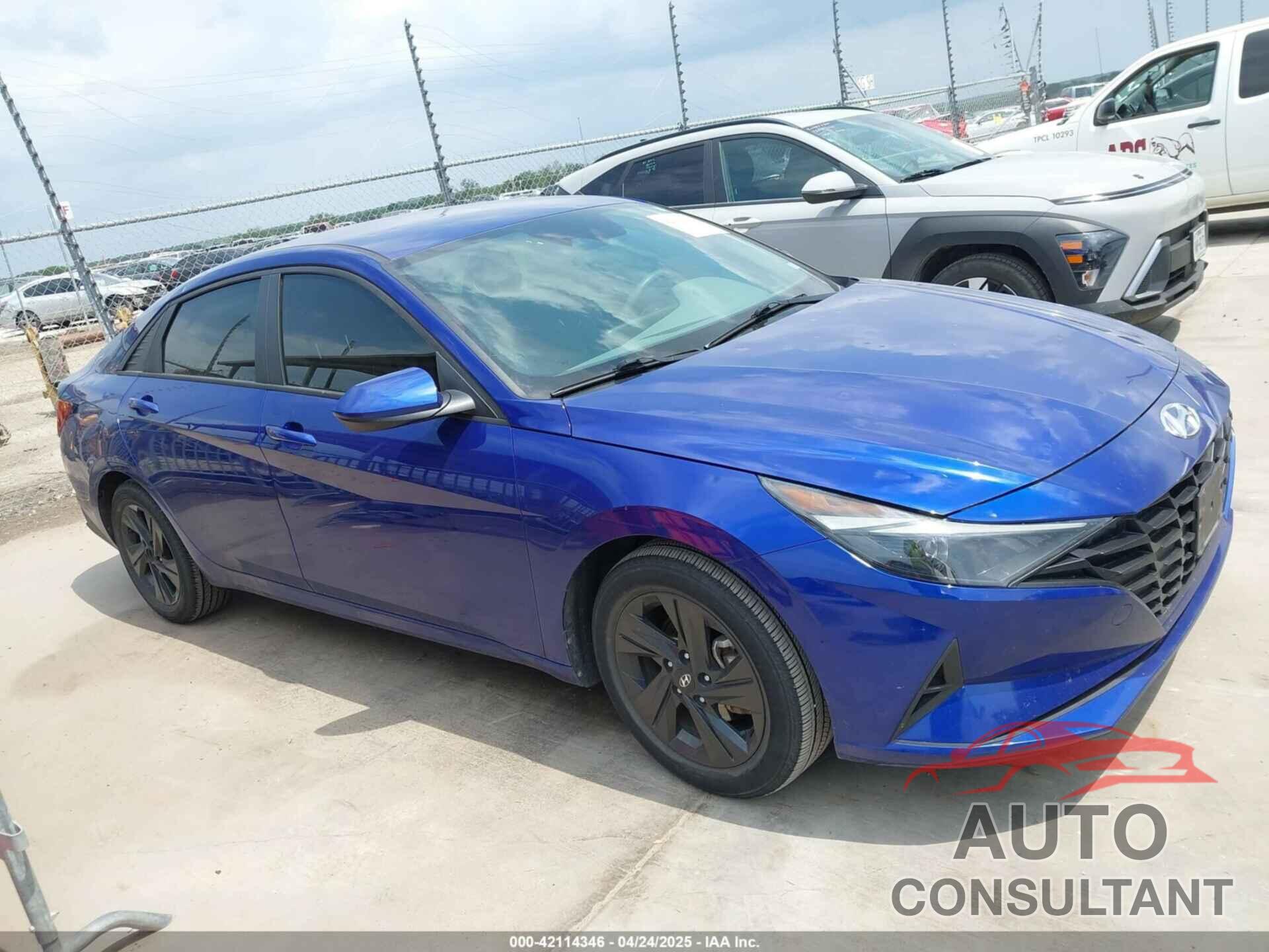 HYUNDAI ELANTRA HYBRID 2023 - KMHLM4AJ8PU033326