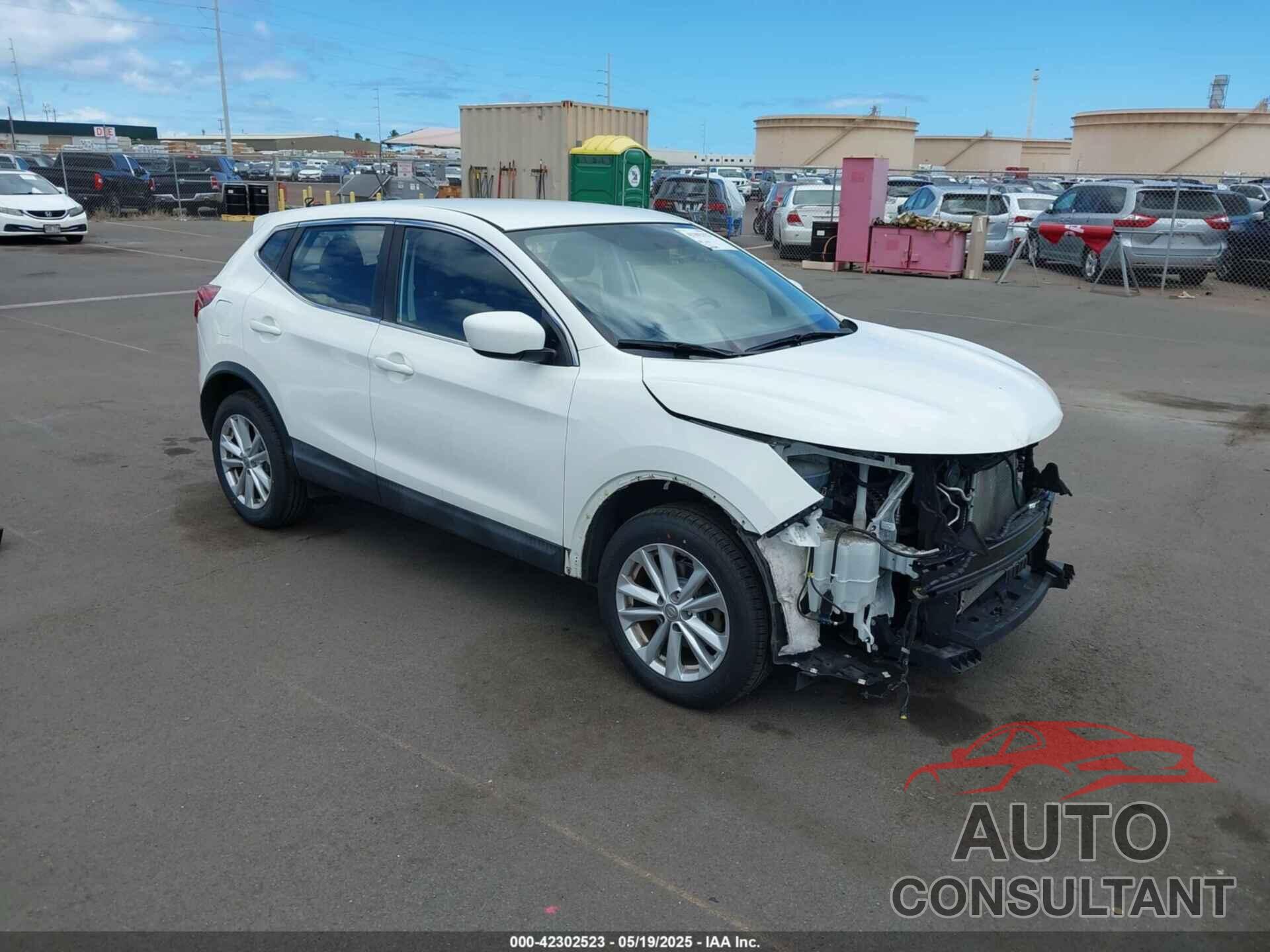 NISSAN ROGUE SPORT 2017 - JN1BJ1CP4HW035978
