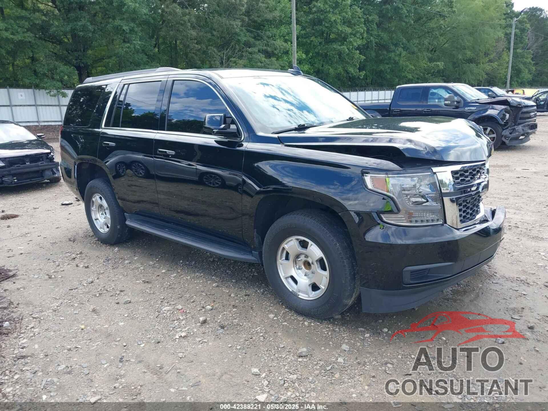 CHEVROLET TAHOE 2017 - 1GNSCBKC9HR393482