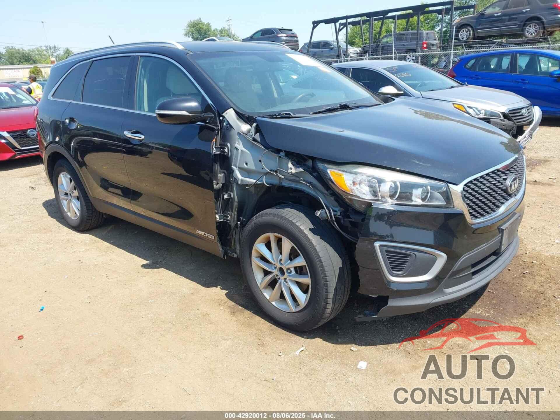 KIA SORENTO 2017 - 5XYPGDA59HG286206