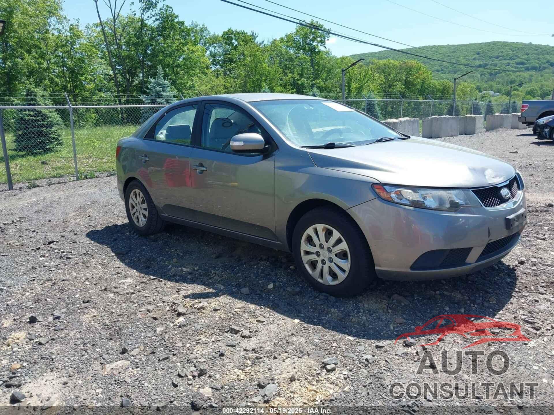KIA FORTE 2010 - KNAFU4A2XA5191028