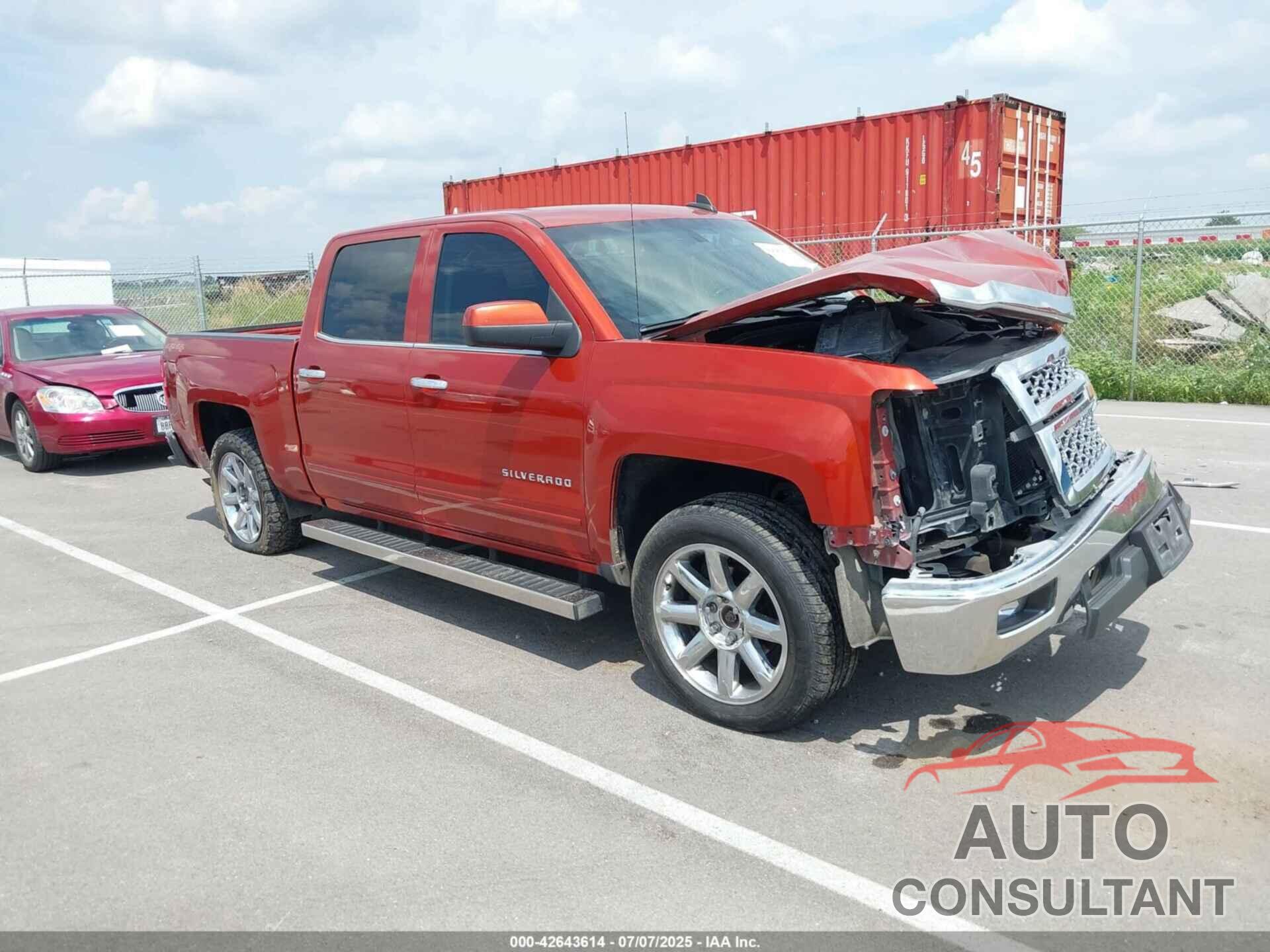 CHEVROLET SILVERADO 1500 2015 - 3GCUKREC8FG220011