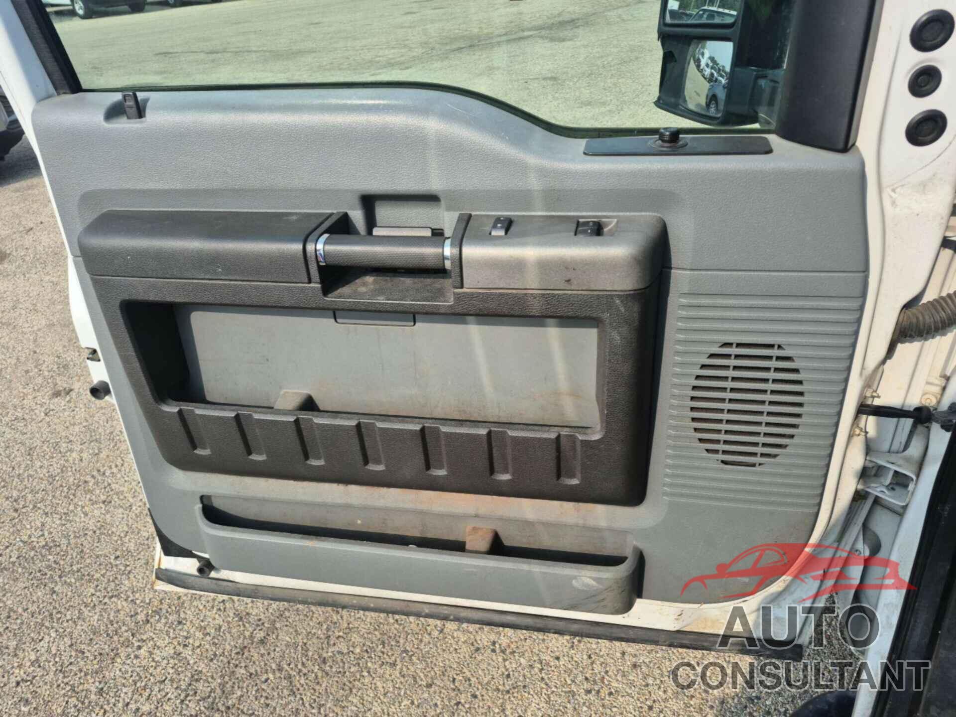 FORD F-250 2011 - 1FT7X2A69BEA38292