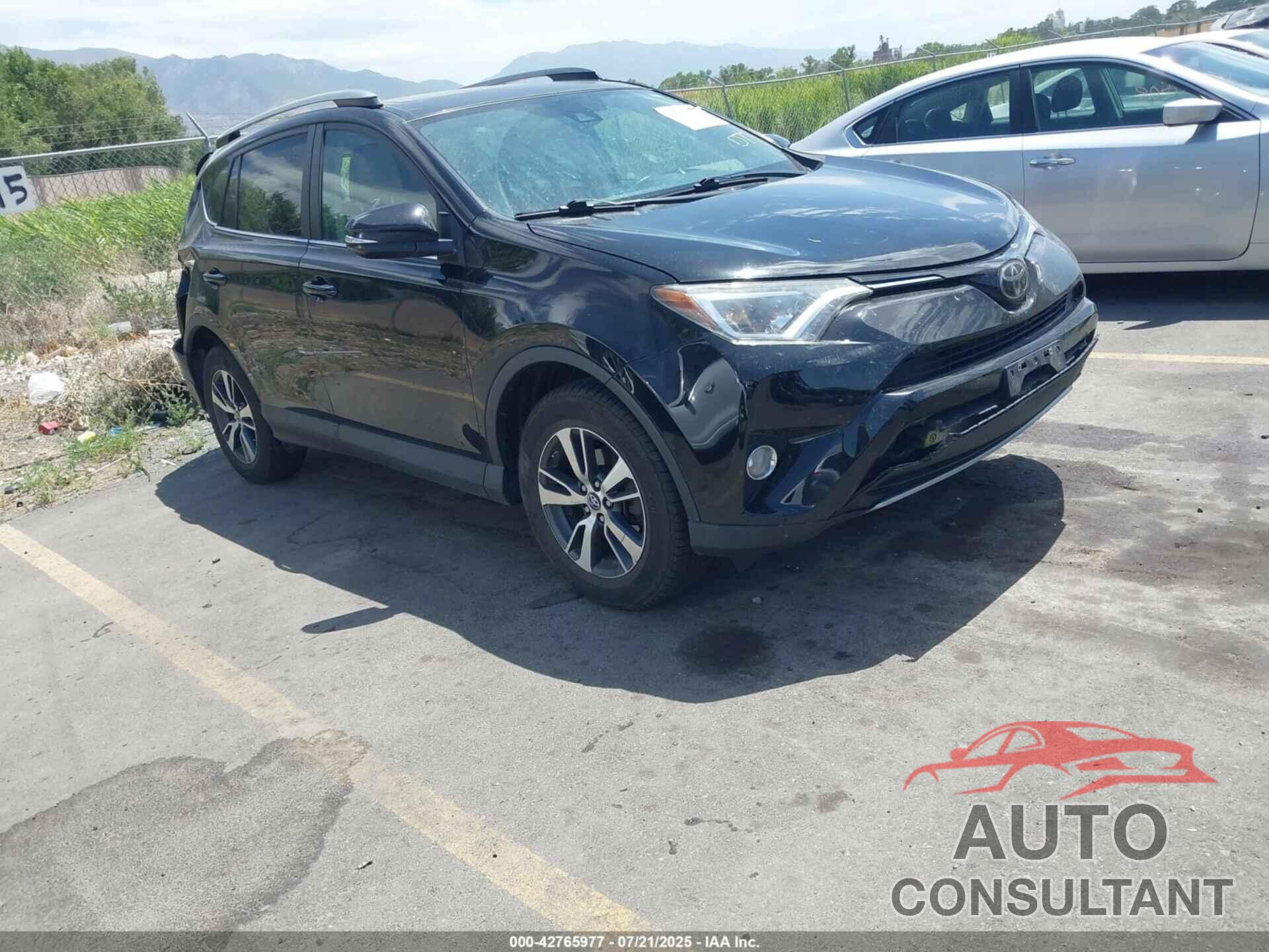TOYOTA RAV4 2018 - 2T3RFREV0JW716764