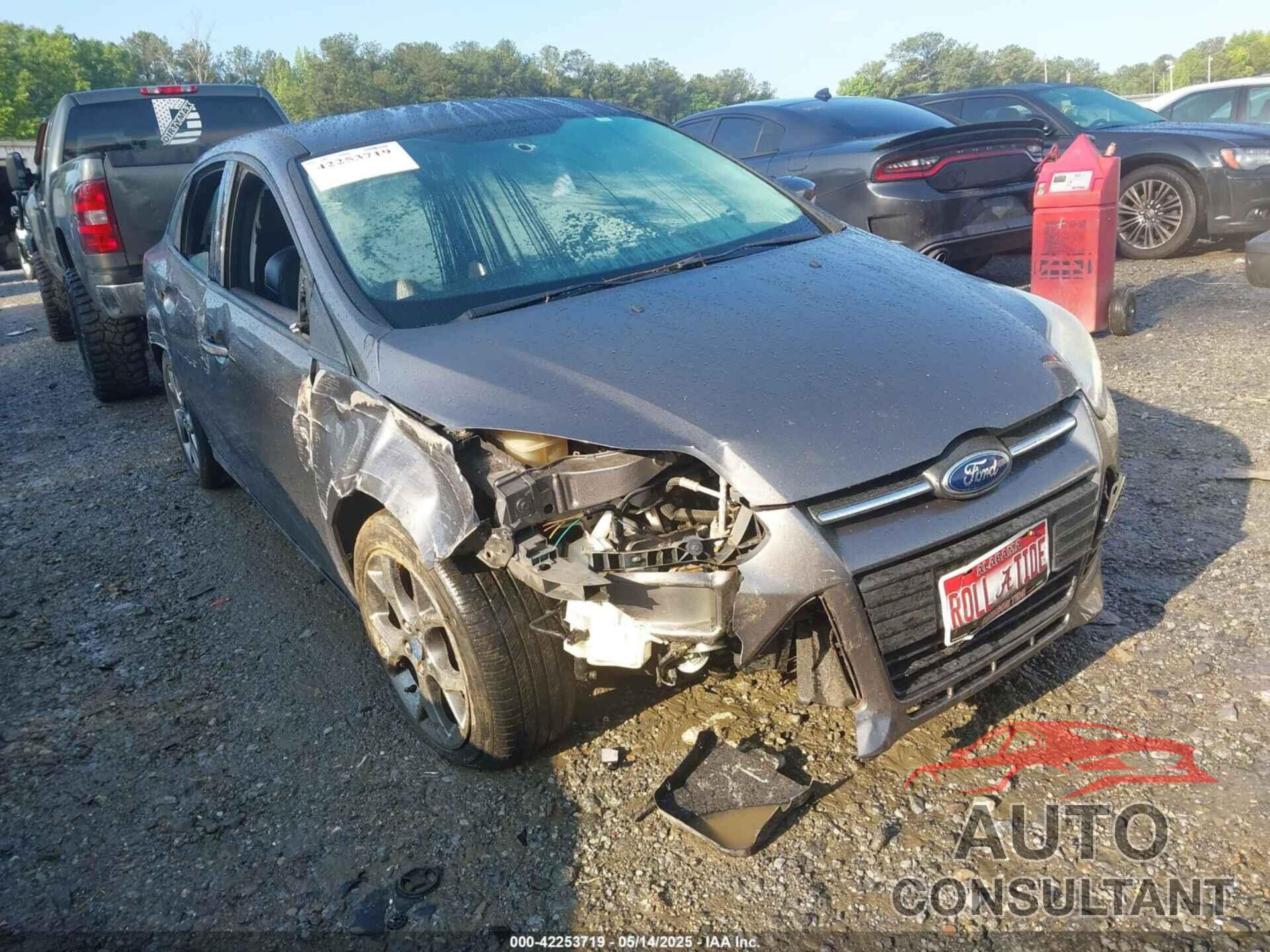 FORD FOCUS 2013 - 1FADP3F28DL259224