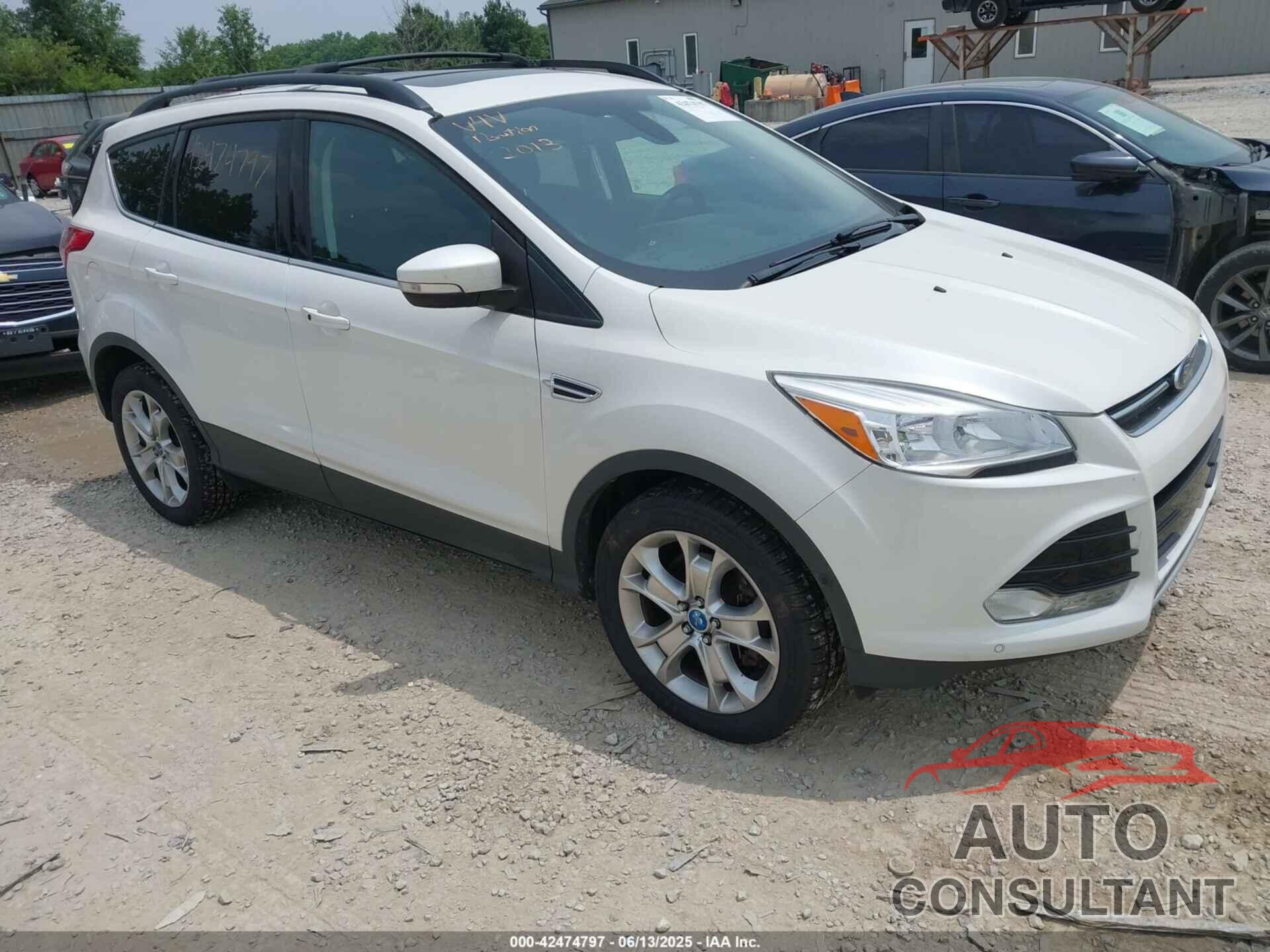 FORD ESCAPE 2013 - 1FMCU9H95DUD66524