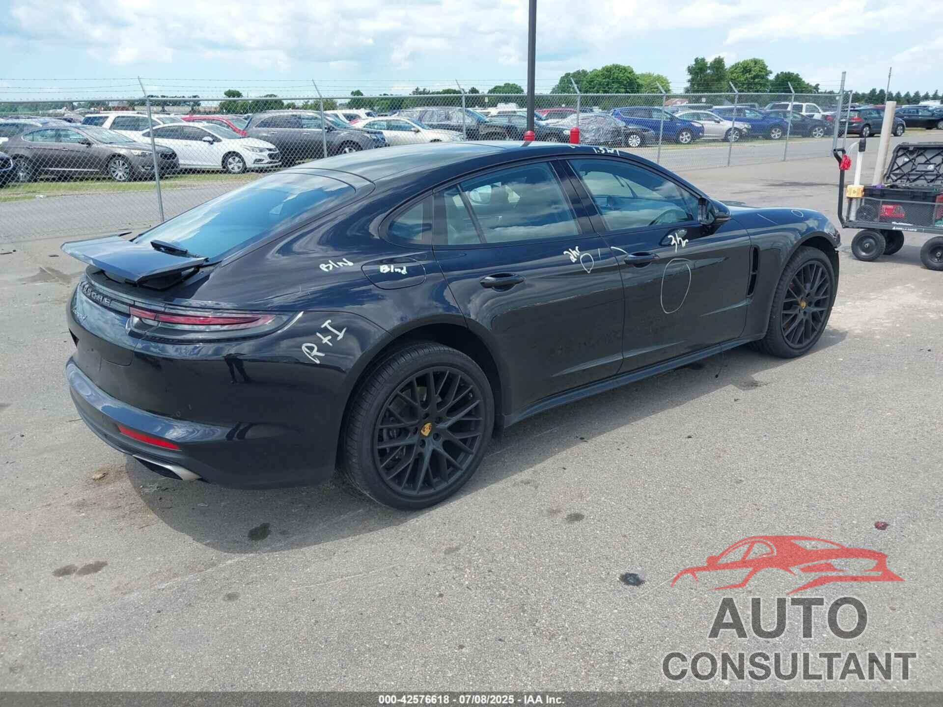 PORSCHE PANAMERA 2018 - WP0AA2A77JL100086