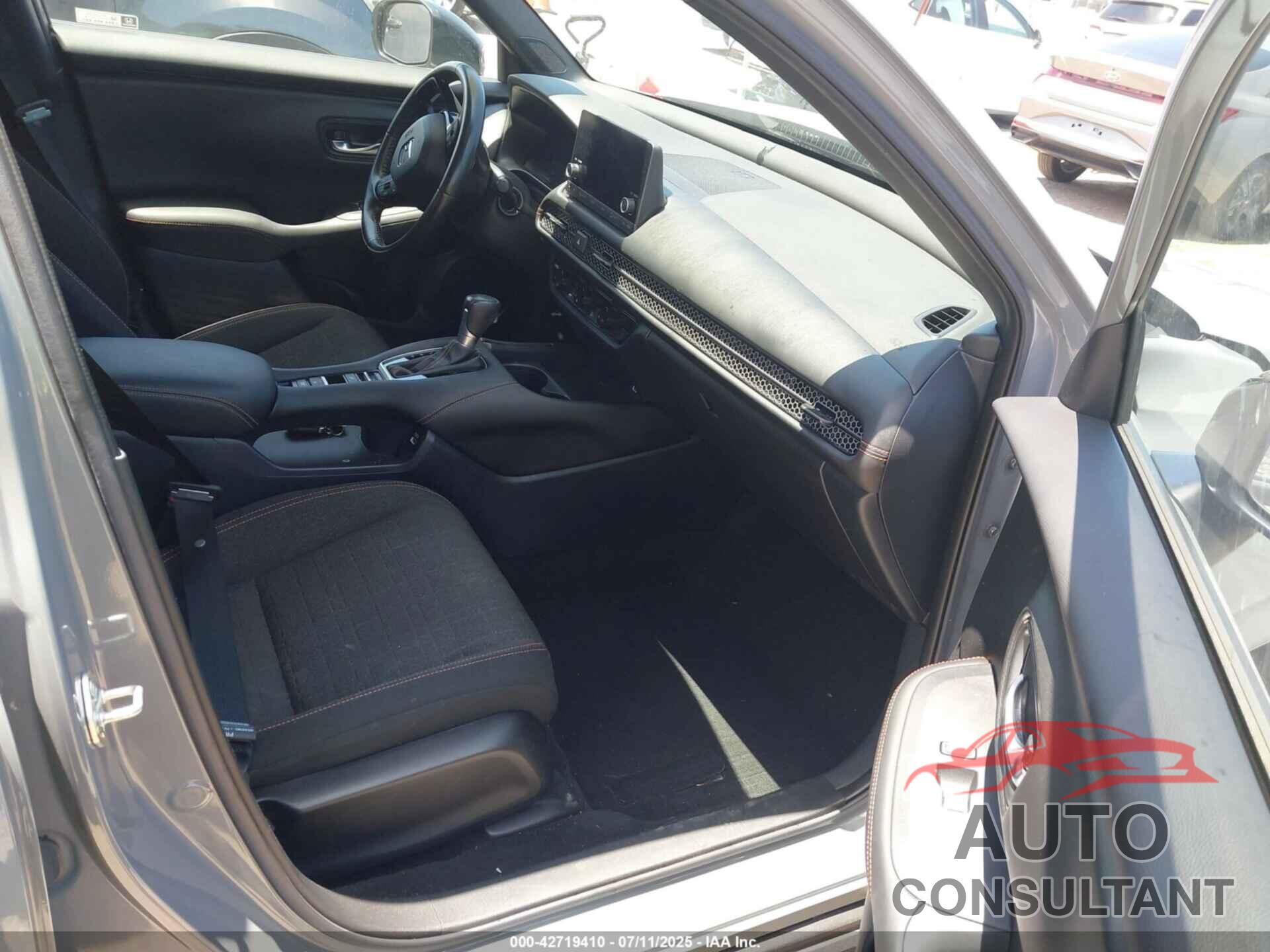 HONDA HR-V 2023 - 3CZRZ1H5XPM712505