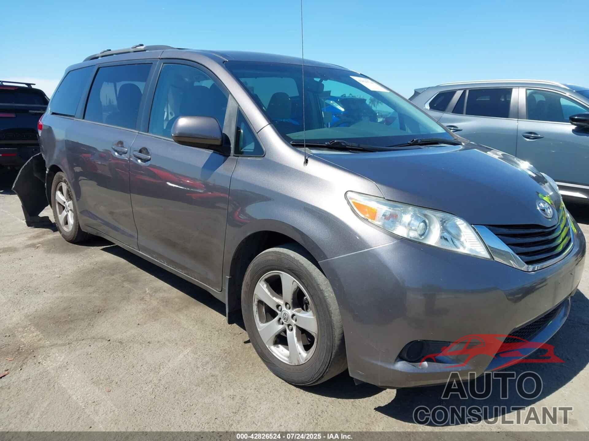 TOYOTA SIENNA 2013 - 5TDKK3DC4DS390483