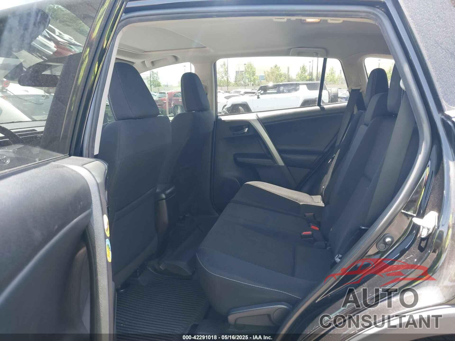 TOYOTA RAV4 2018 - 2T3WFREV1JW450514