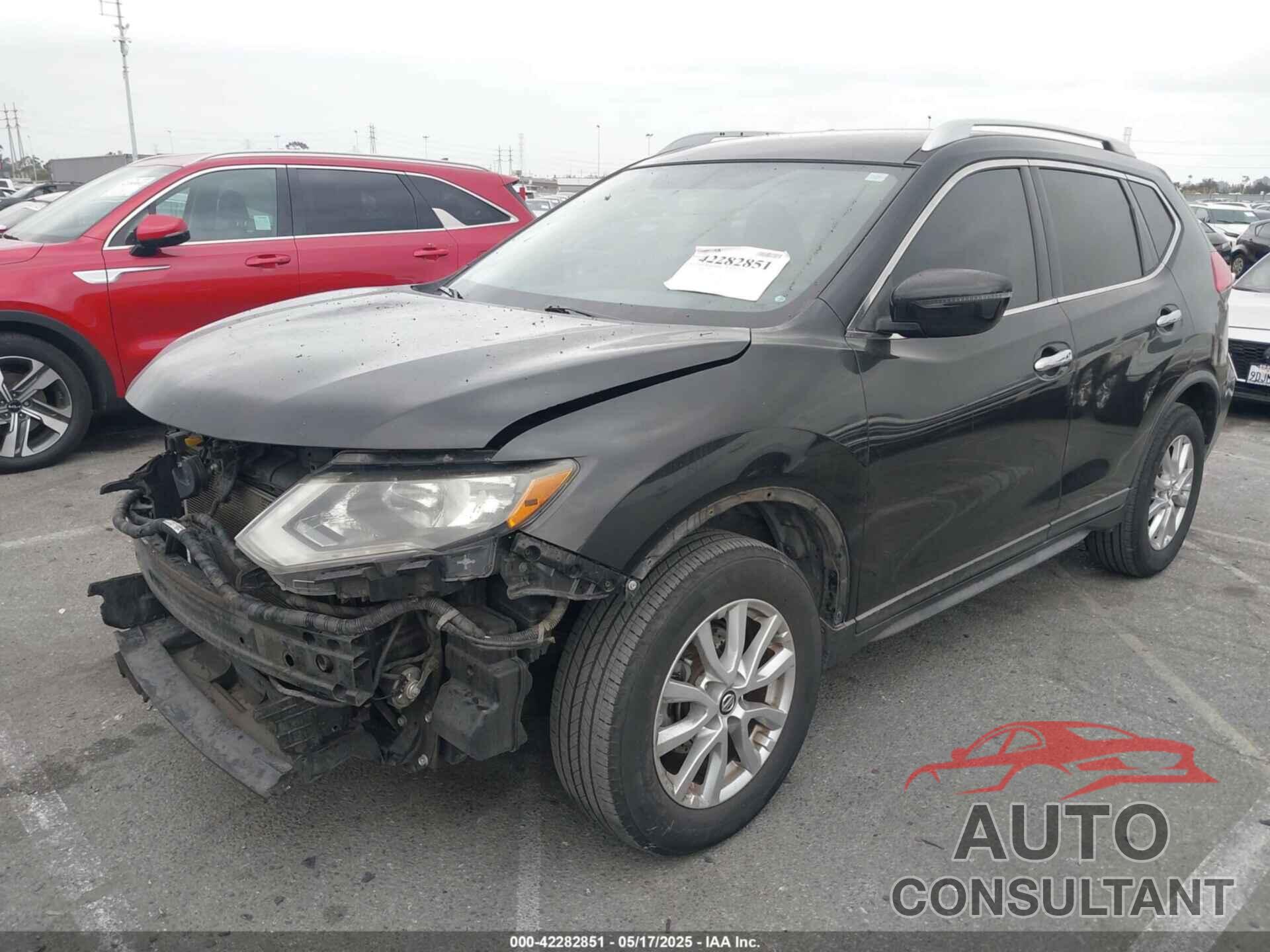 NISSAN ROGUE 2017 - KNMAT2MV6HP542218