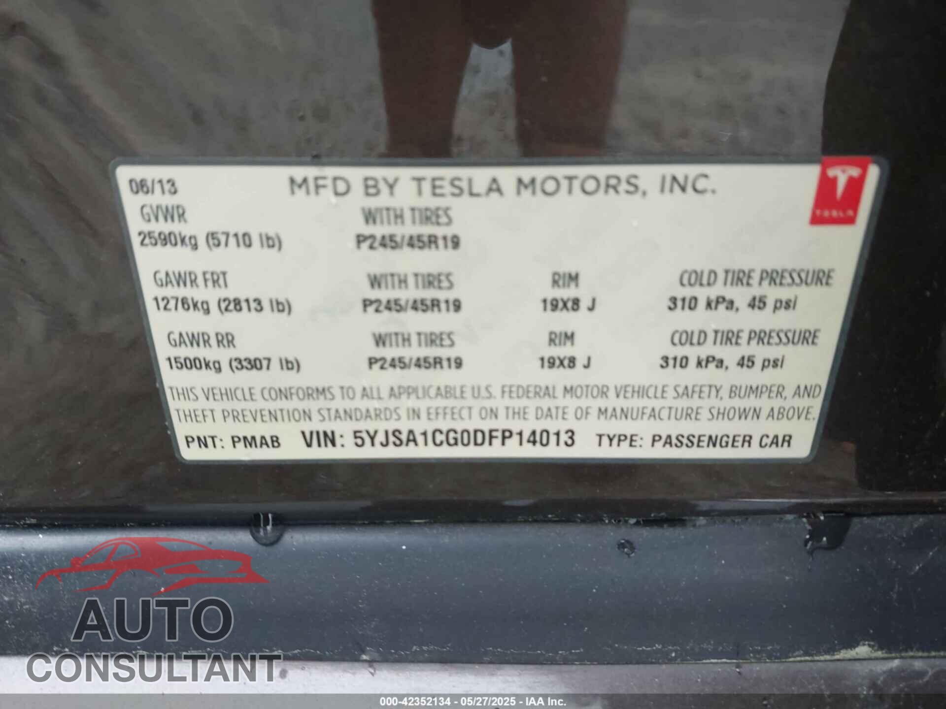 TESLA MODEL S 2013 - 5YJSA1CG0DFP14013