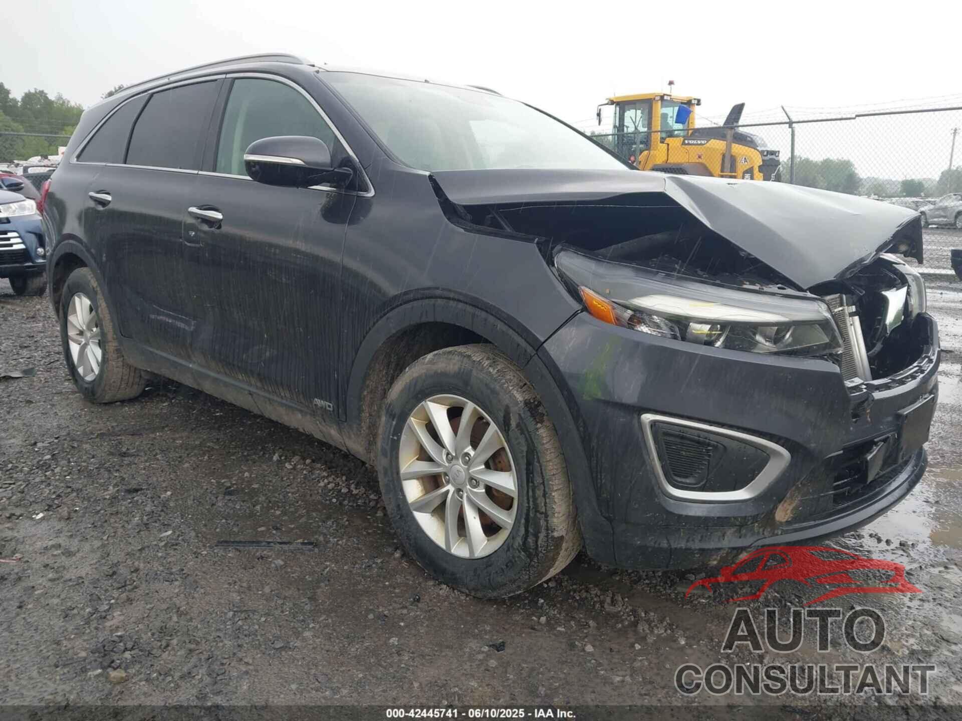 KIA SORENTO 2018 - 5XYPGDA34JG347241