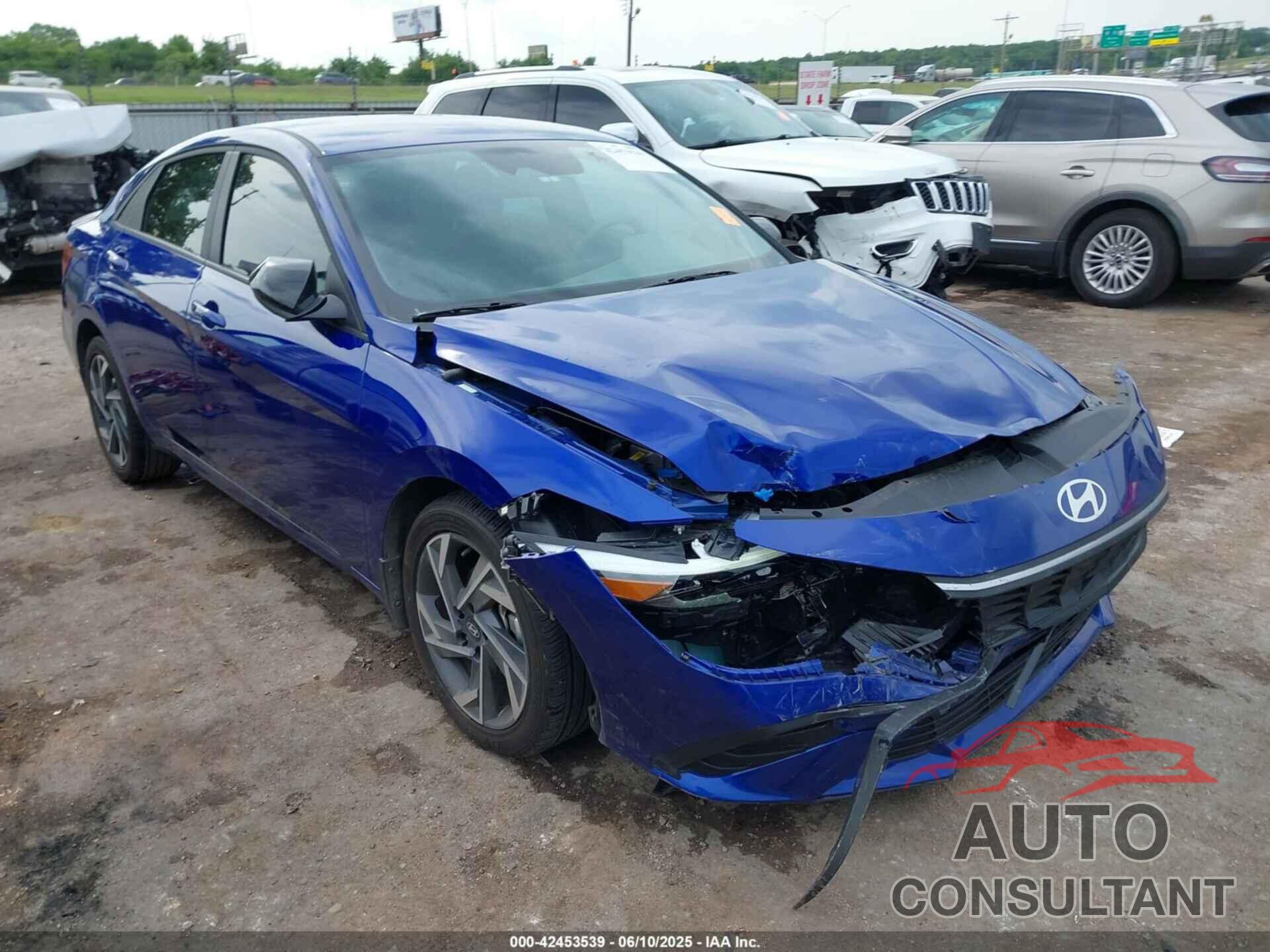 HYUNDAI ELANTRA 2025 - KMHLM4DGXSU974138