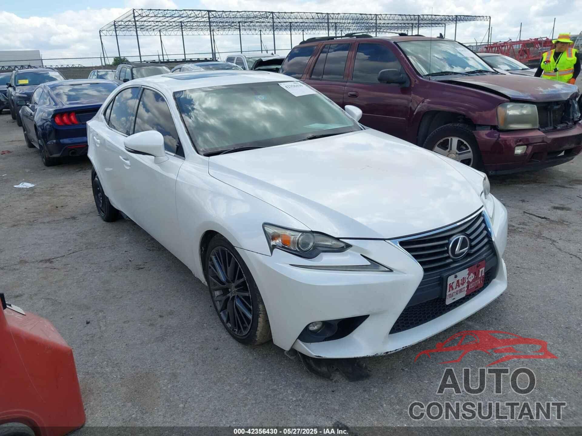LEXUS IS 250 2015 - JTHBF1D24F5053805