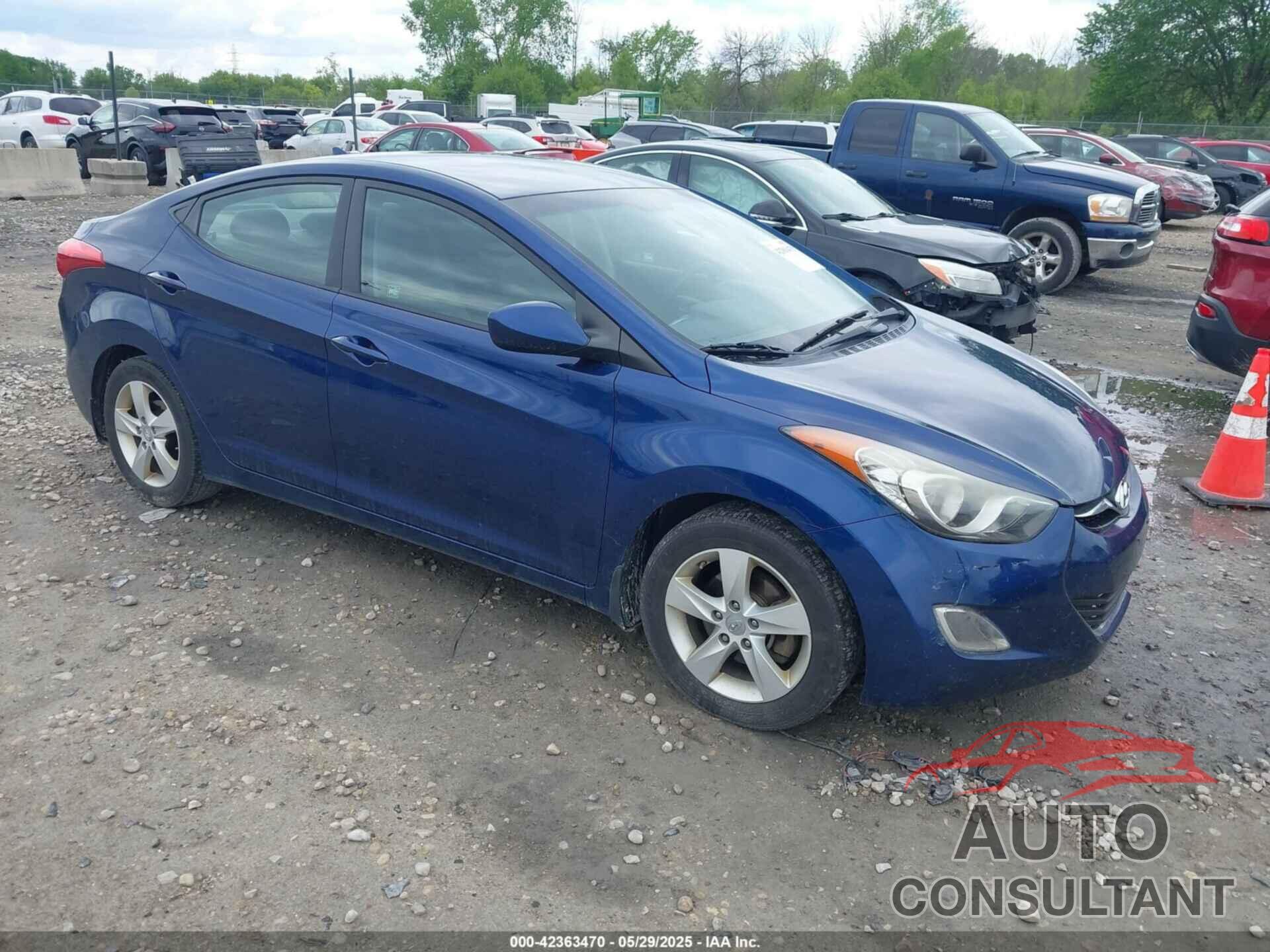 HYUNDAI ELANTRA 2013 - KMHDH4AE2DU579336
