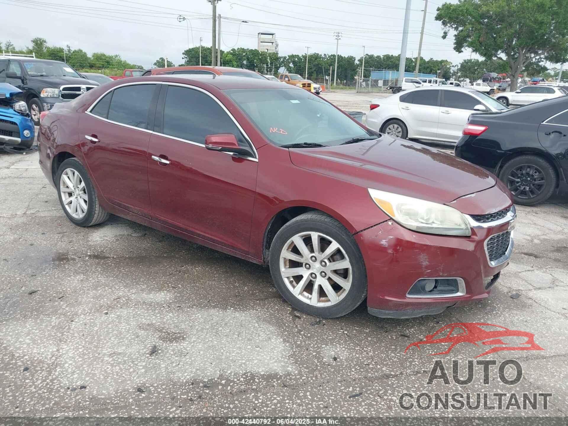 CHEVROLET MALIBU 2015 - 1G11F5SL3FF155597