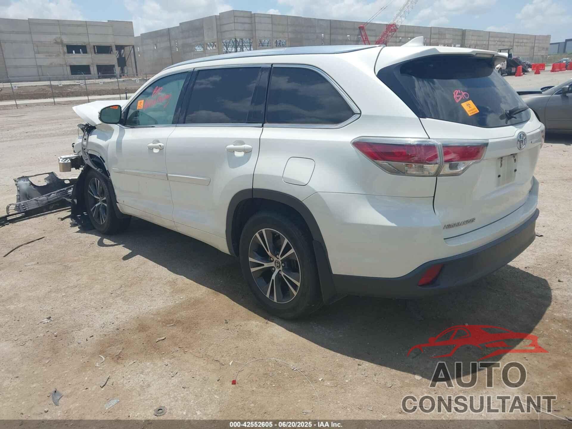 TOYOTA HIGHLANDER 2016 - 5TDKKRFH9GS129284
