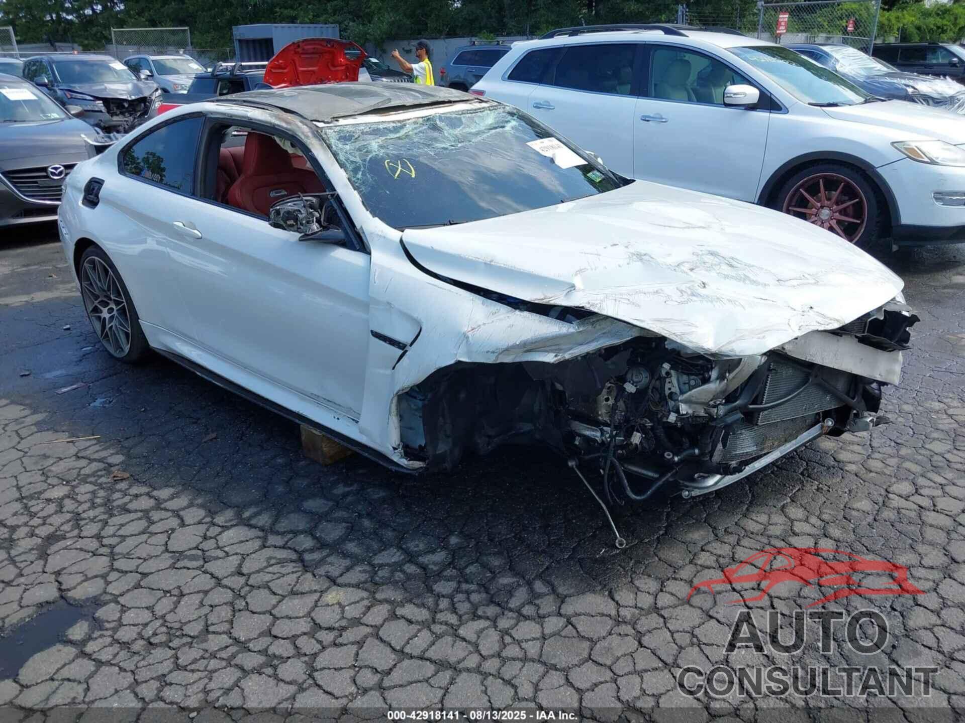 BMW M4 2017 - WBS3R9C56HK710012