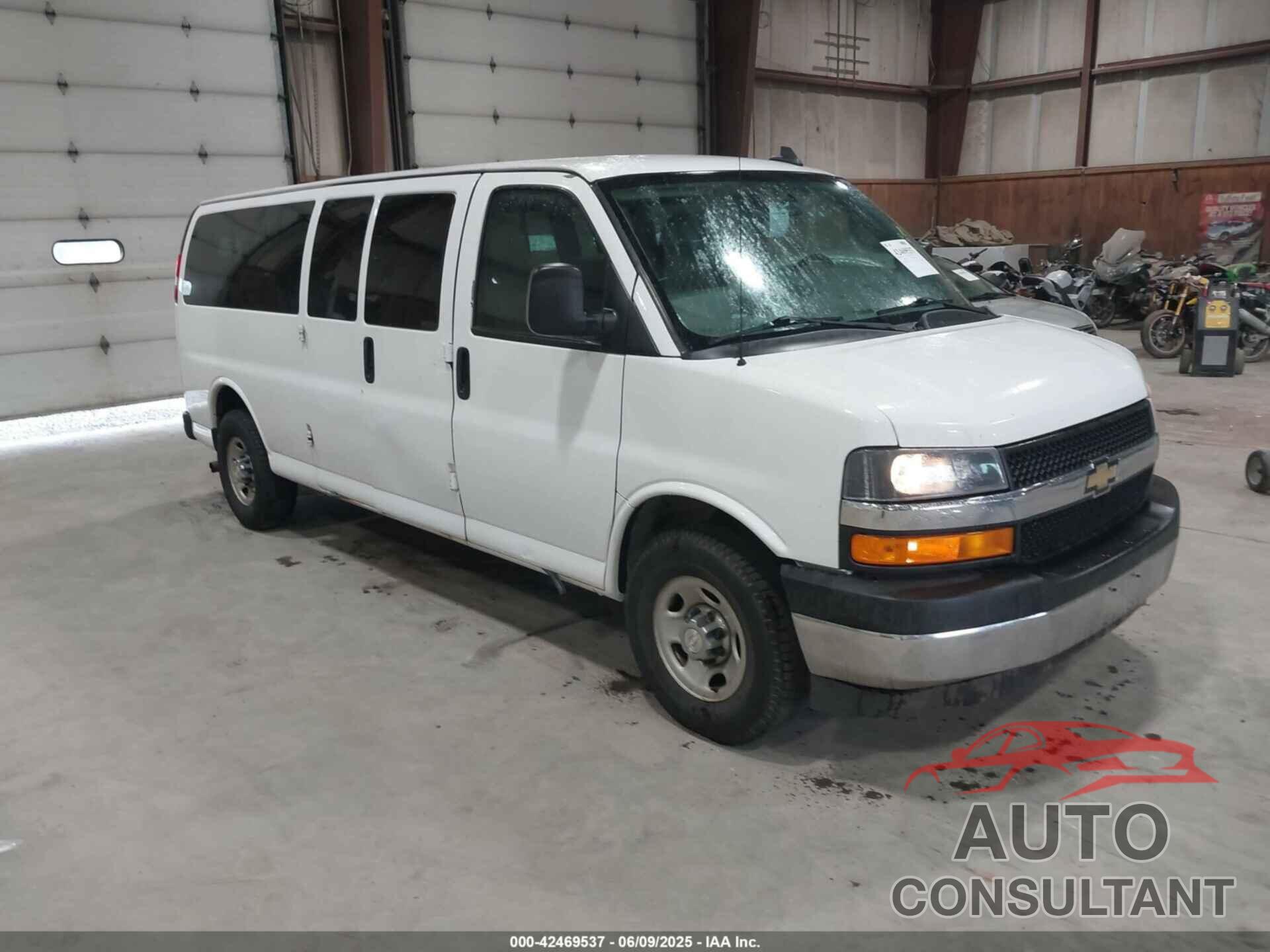 CHEVROLET EXPRESS 3500 2017 - 1GAZGPFG6H1343636