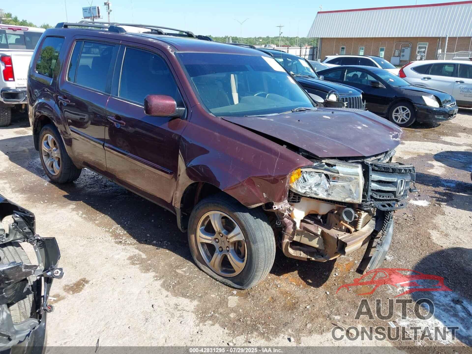 HONDA PILOT 2013 - 5FNYF4H55DB040980
