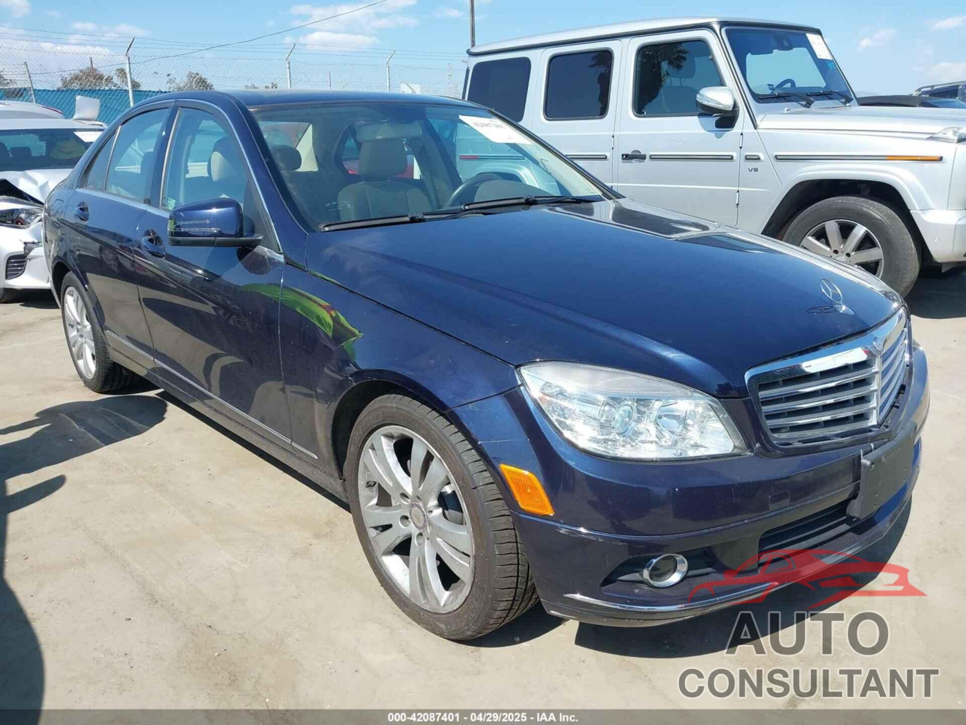 MERCEDES-BENZ C 300 2011 - WDDGF5EB1BR161515