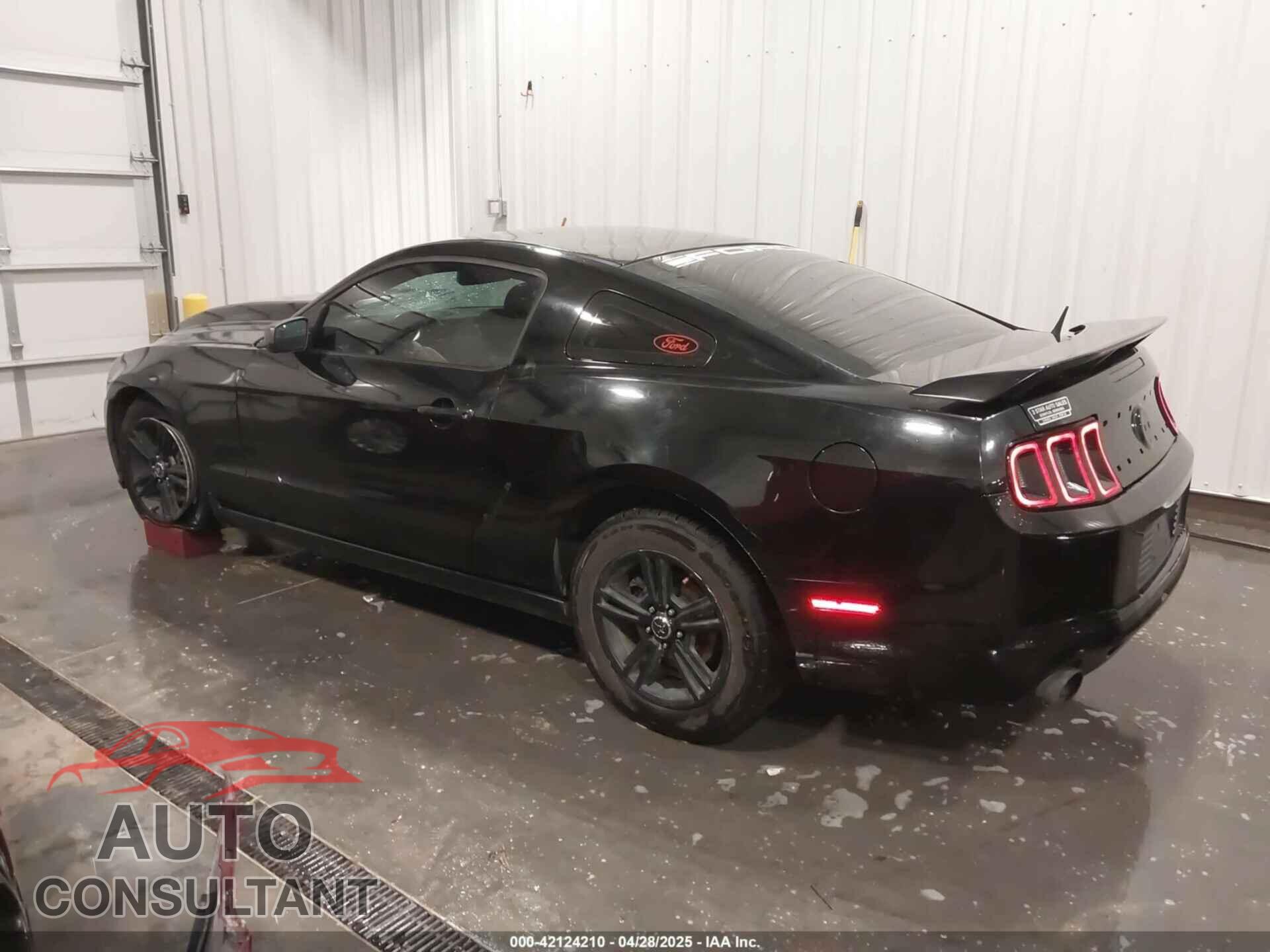 FORD MUSTANG 2014 - 1ZVBP8AM4E5236131