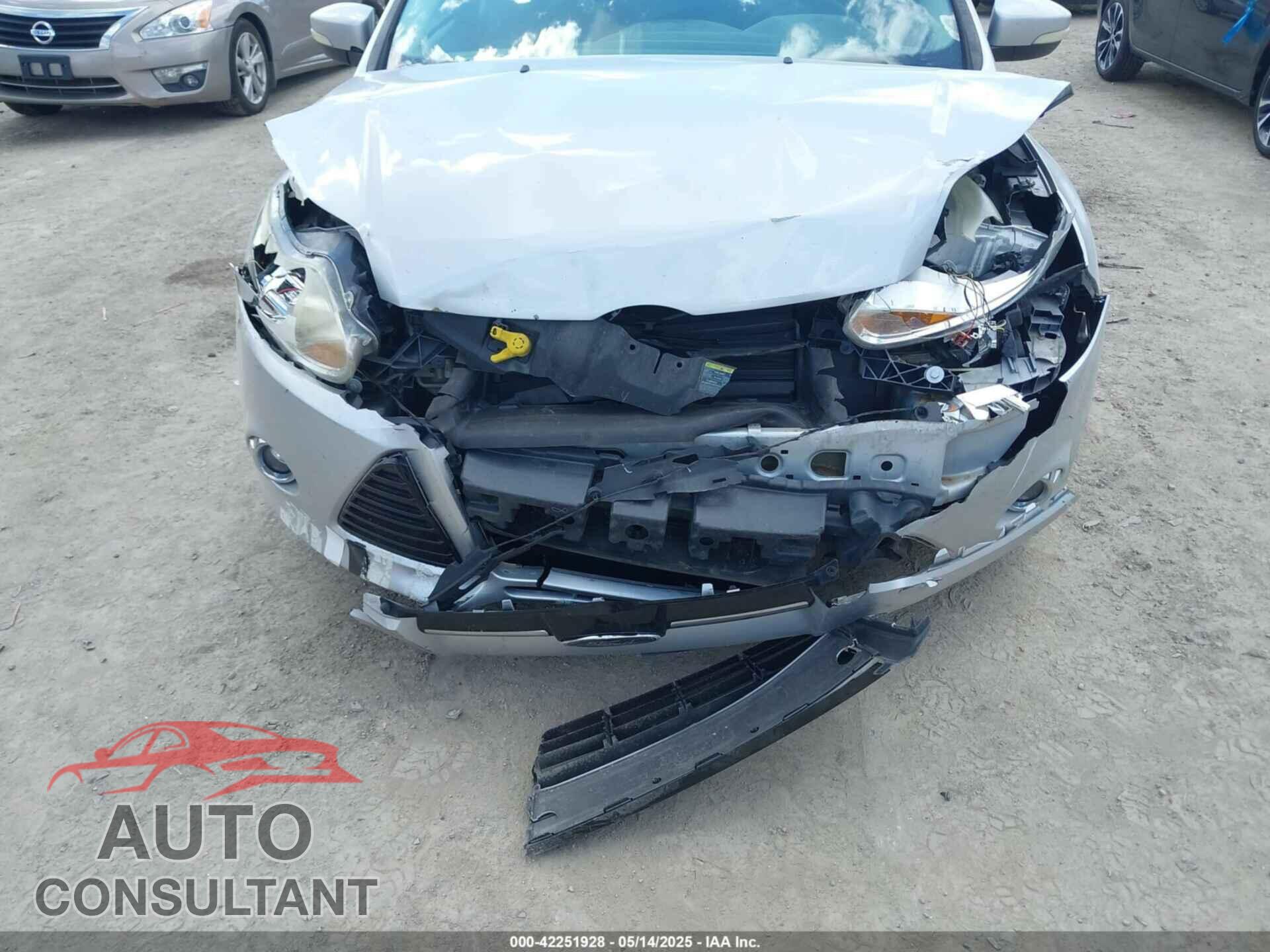 FORD FOCUS 2012 - 1FAHP3F29CL311427