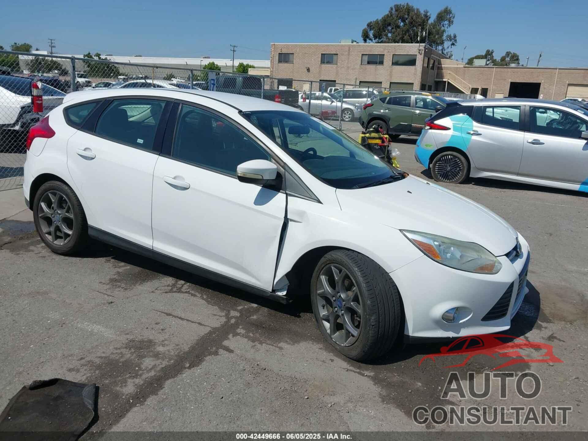 FORD FOCUS 2013 - 1FADP3K23DL279077
