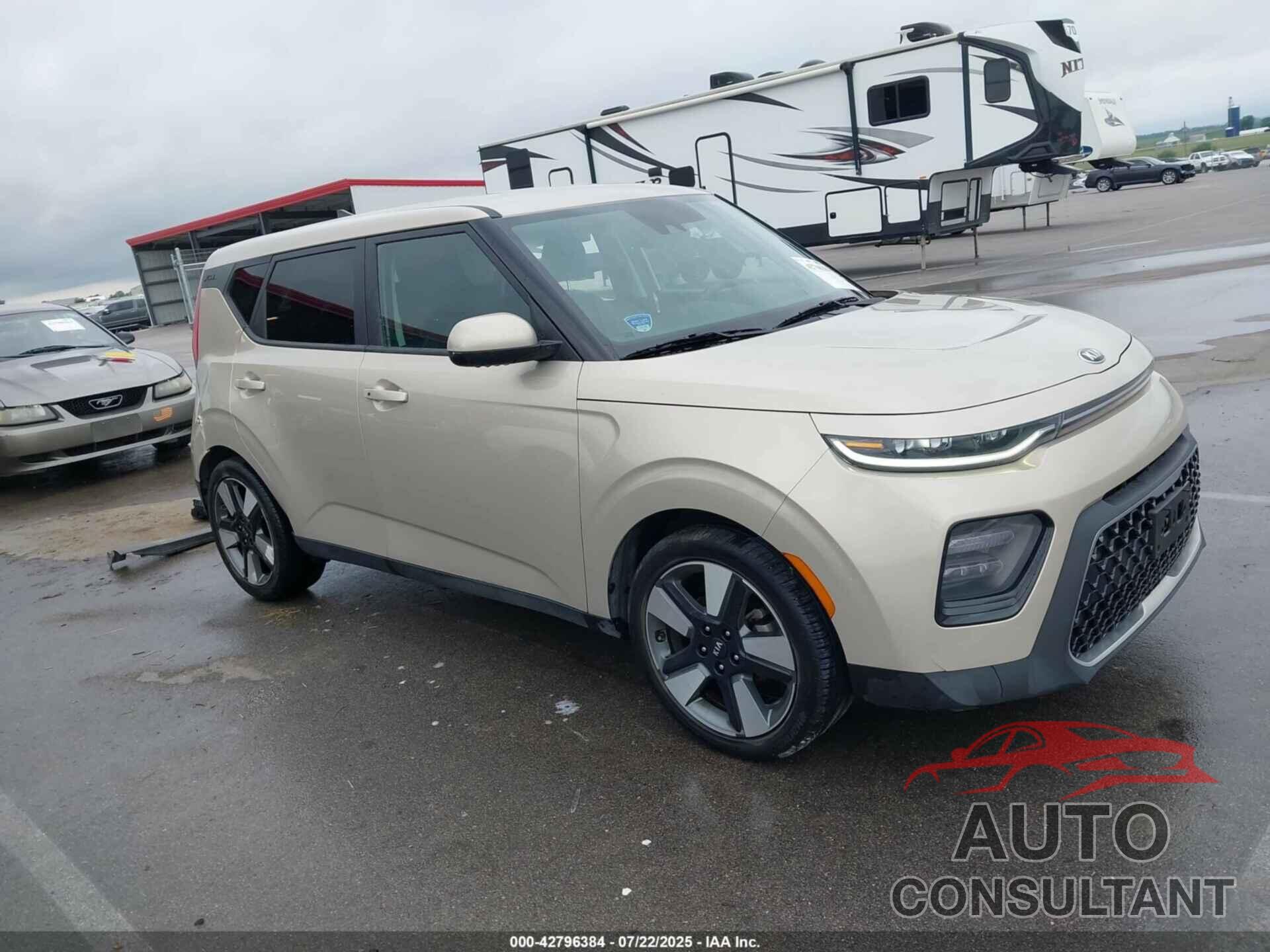 KIA SOUL 2020 - KNDJ33AU0L7086341