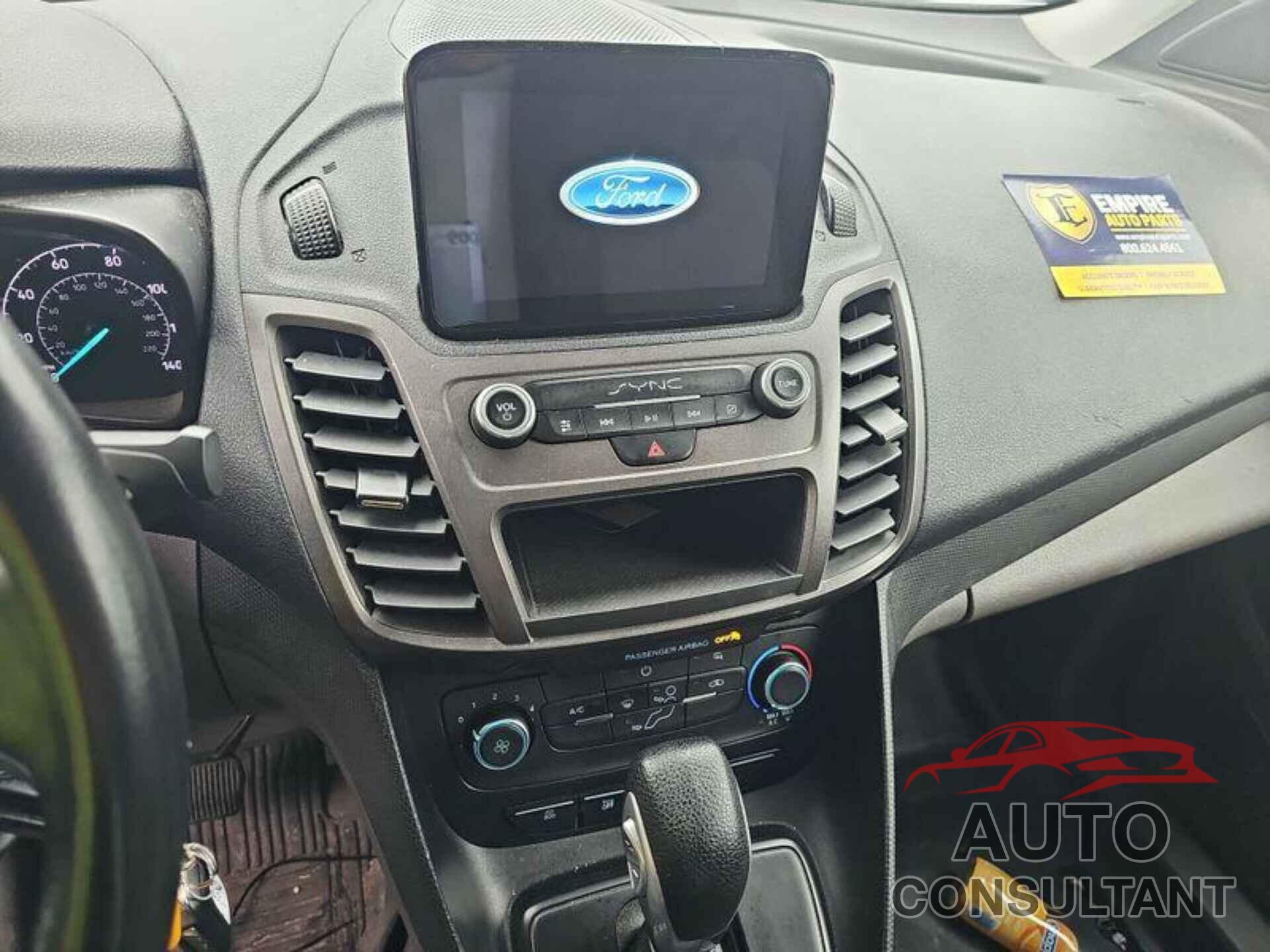 FORD TRANSIT CONNECT 2019 - NM0LS7E28K1396540