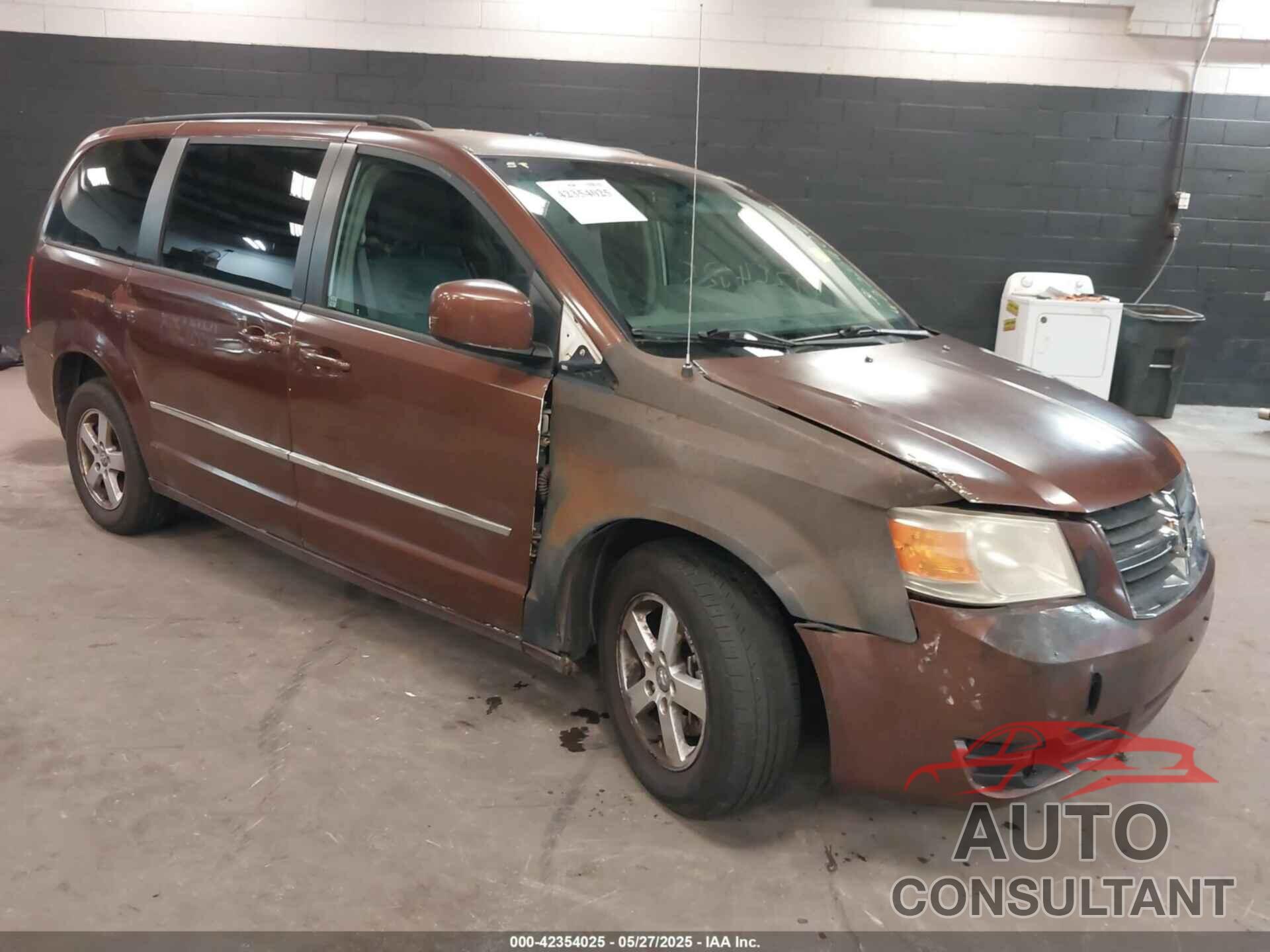 DODGE GRAND CARAVAN 2010 - 2D4RN5D18AR247463