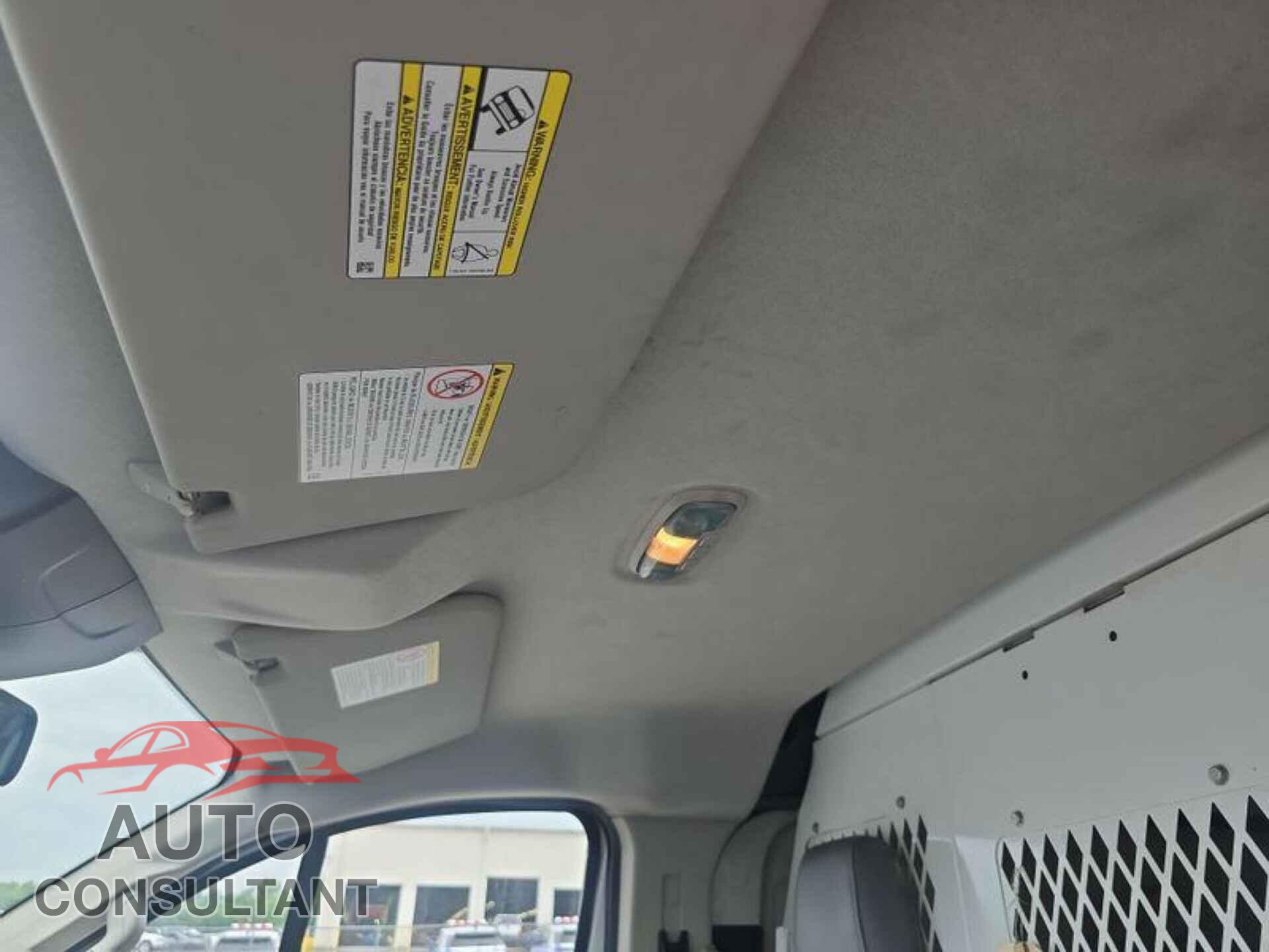 FORD TRANSIT 2015 - 1FTNE2YM9FKB32293