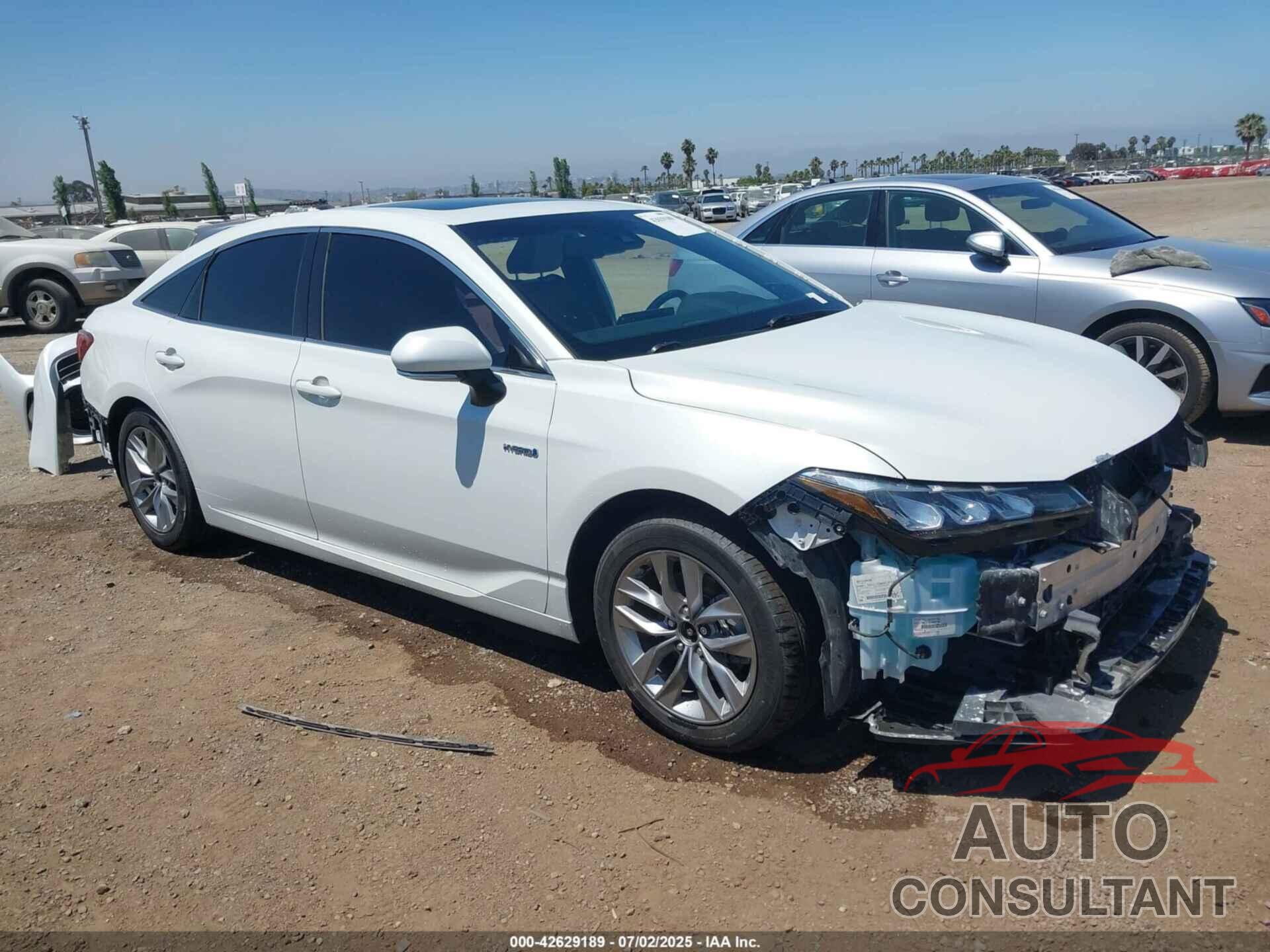 TOYOTA AVALON HYBRID 2020 - 4T1A21FB4LU015297