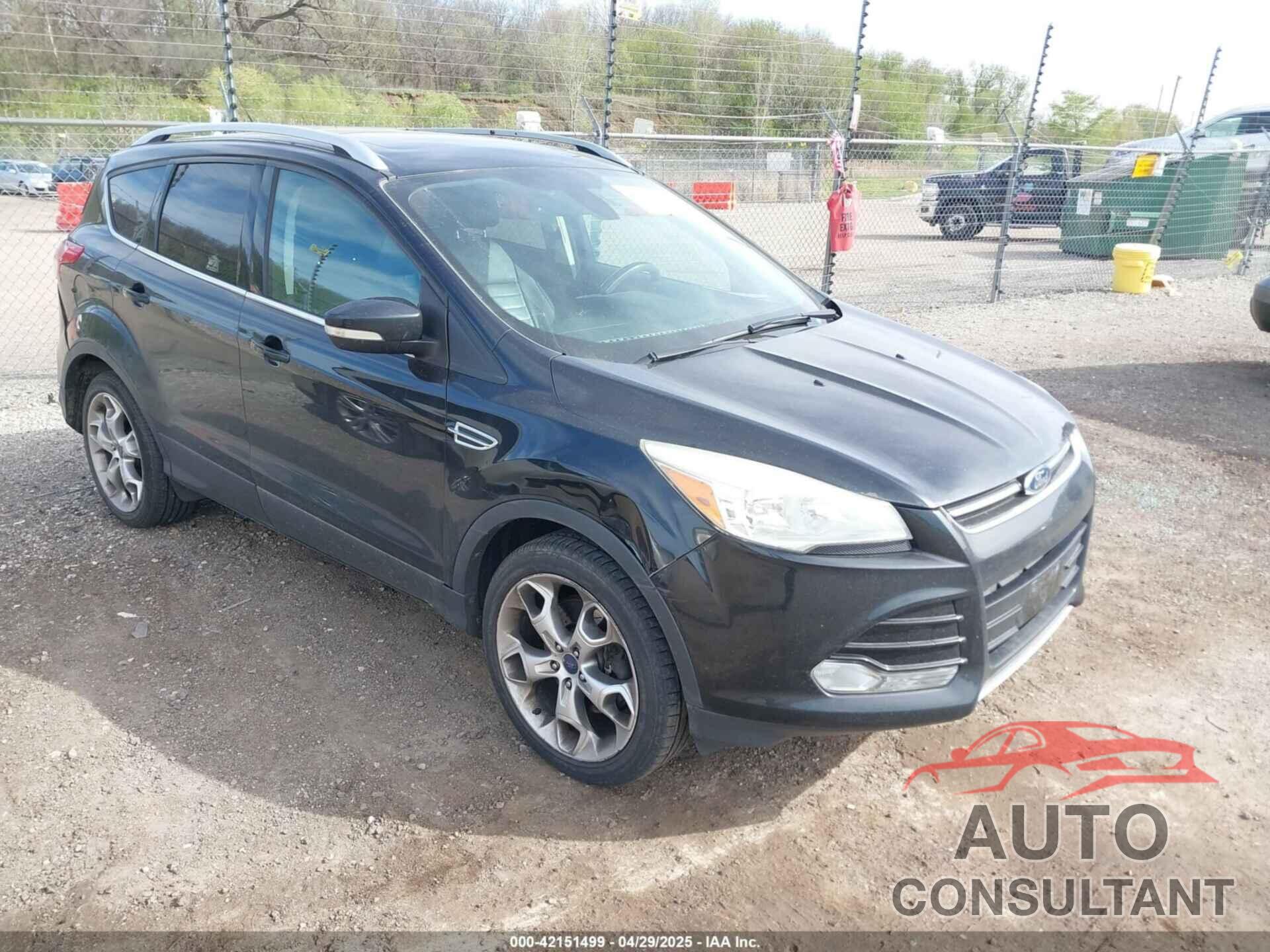 FORD ESCAPE 2014 - 1FMCU9J99EUC80872