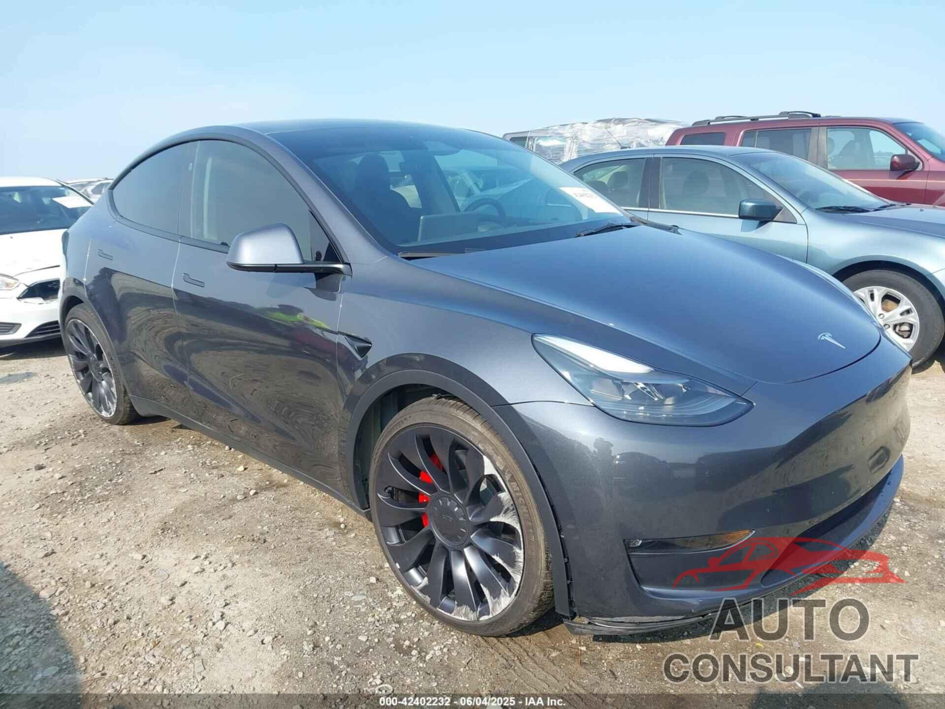 TESLA MODEL Y 2023 - 7SAYGDEF6PF872801