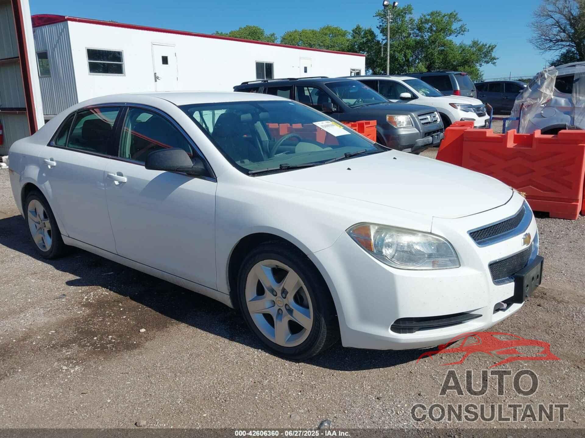 CHEVROLET MALIBU 2011 - 1G1ZA5EU5BF311462
