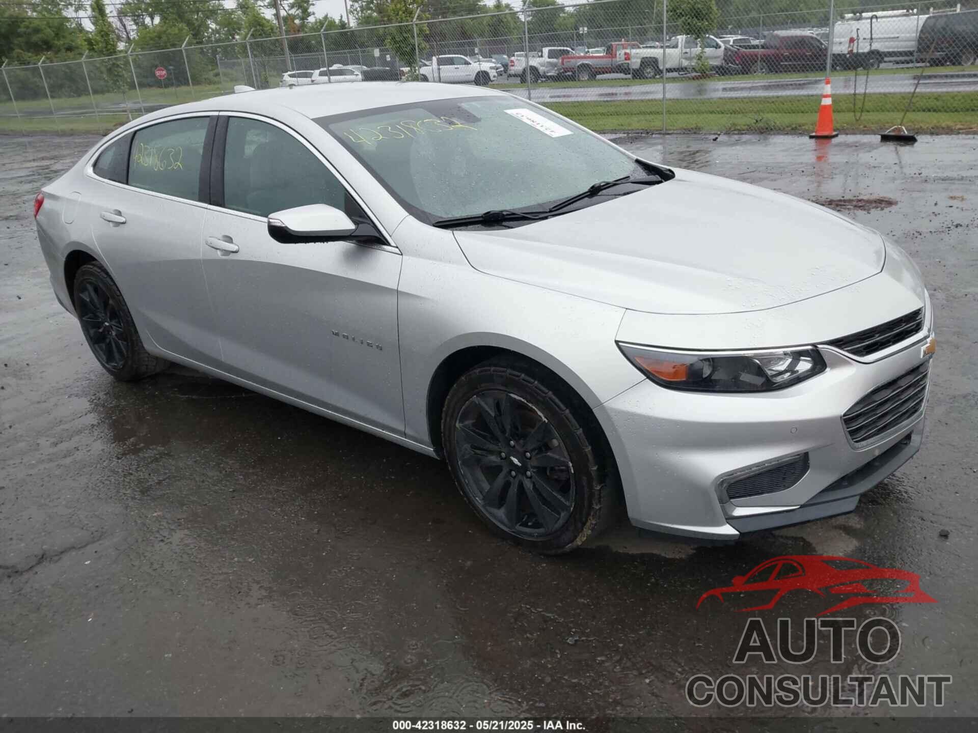 CHEVROLET MALIBU 2017 - 1G1ZE5ST7HF284306