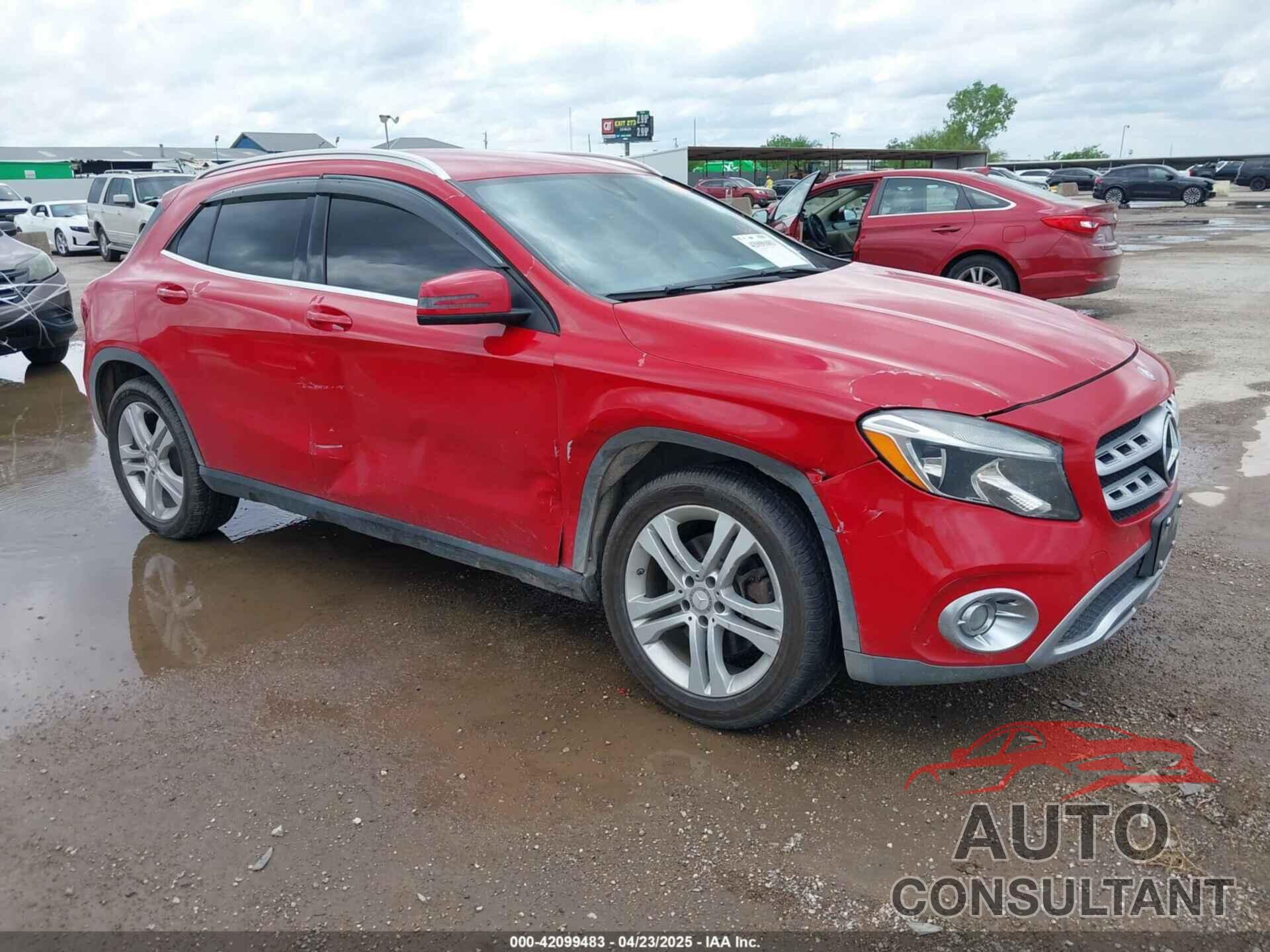 MERCEDES-BENZ GLA 250 2018 - WDCTG4EB8JJ369057