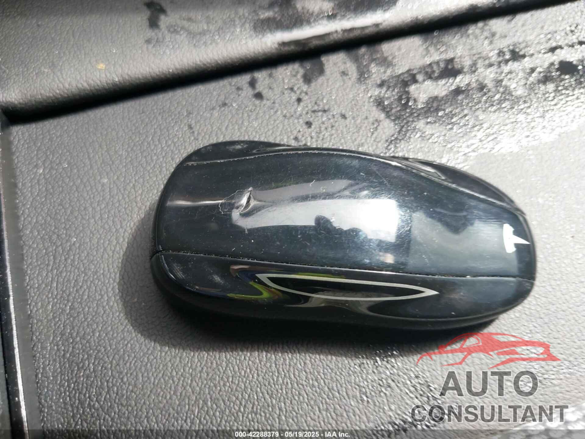 TESLA MODEL S 2013 - 5YJSA1DP5DFP25345