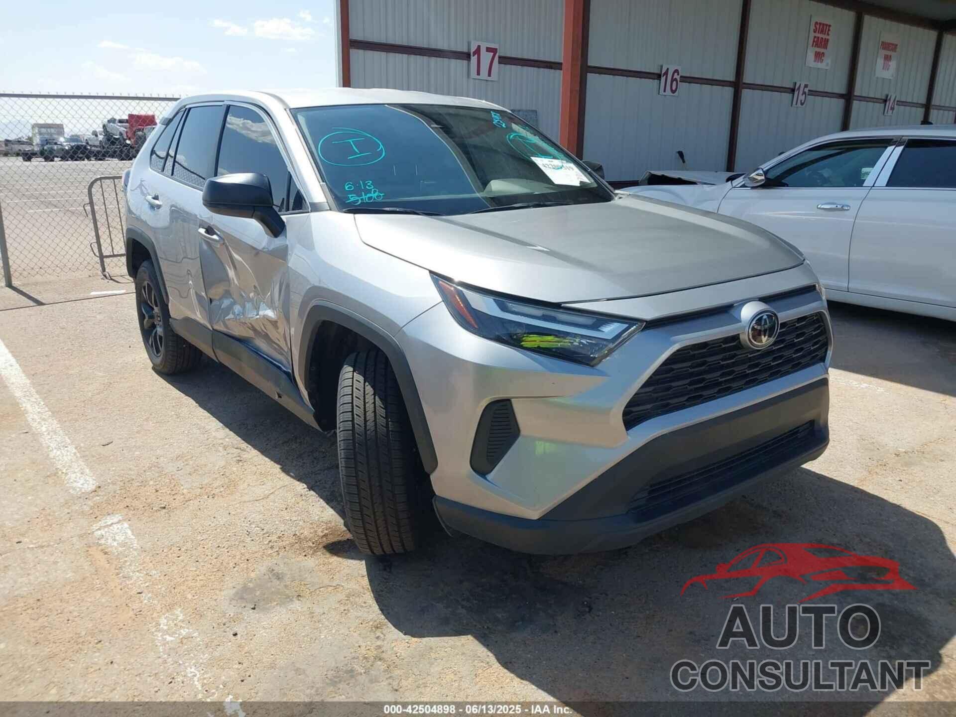 TOYOTA RAV4 2023 - 2T3F1RFV1PC362294