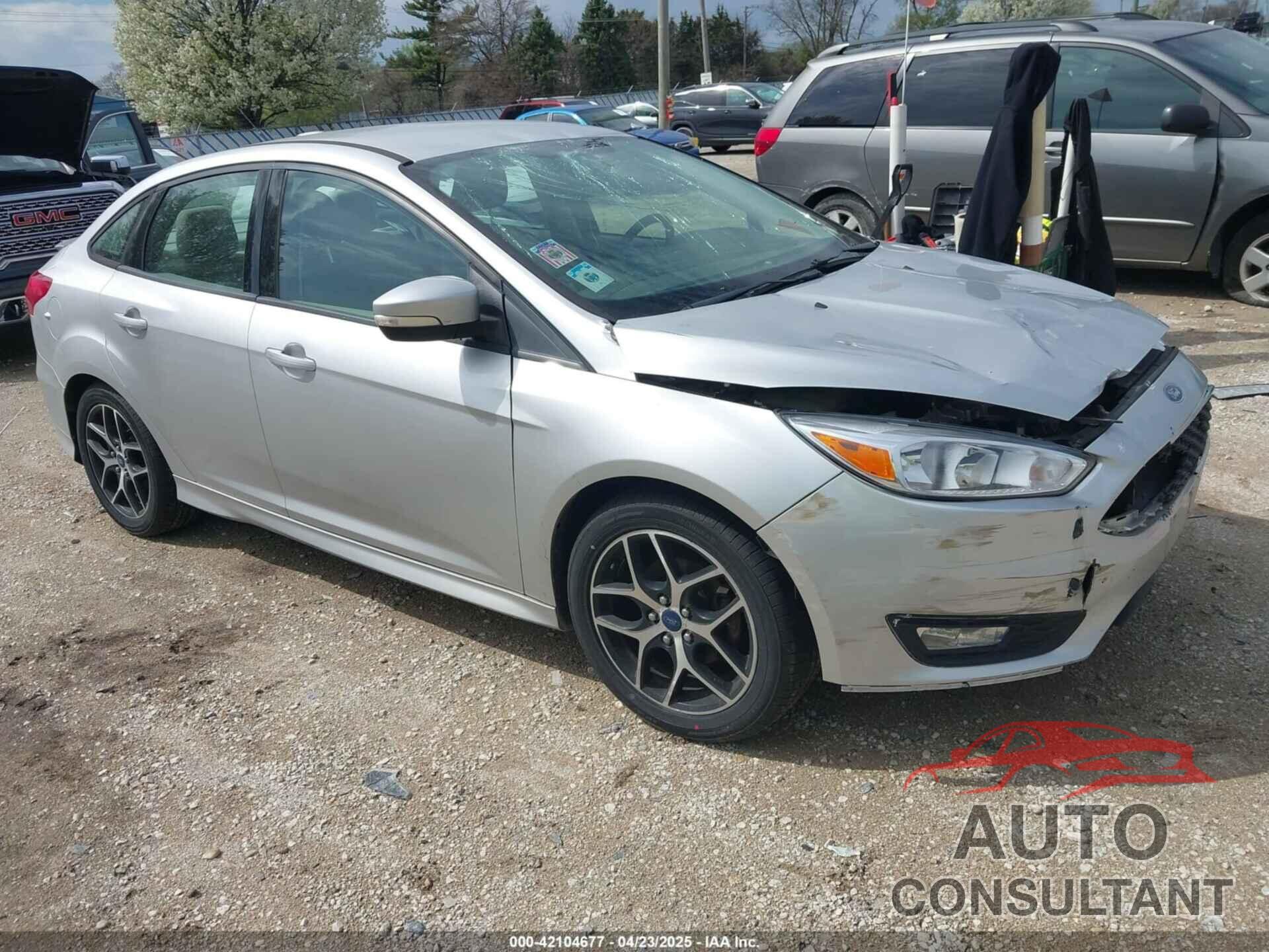 FORD FOCUS 2015 - 1FADP3F2XFL247529