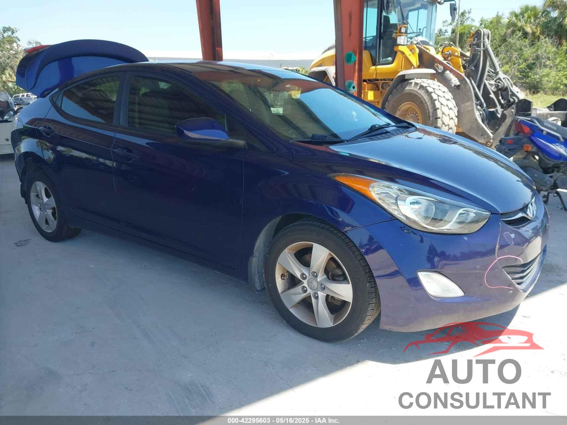 HYUNDAI ELANTRA 2013 - 5NPDH4AE8DH294834