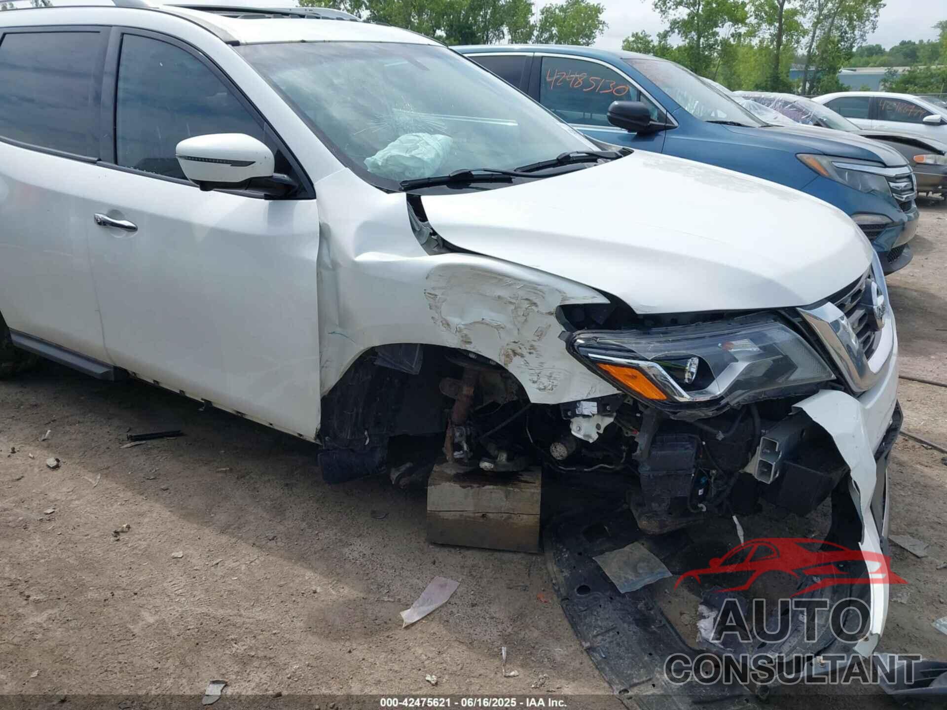 NISSAN PATHFINDER 2017 - 5N1DR2MM9HC642769
